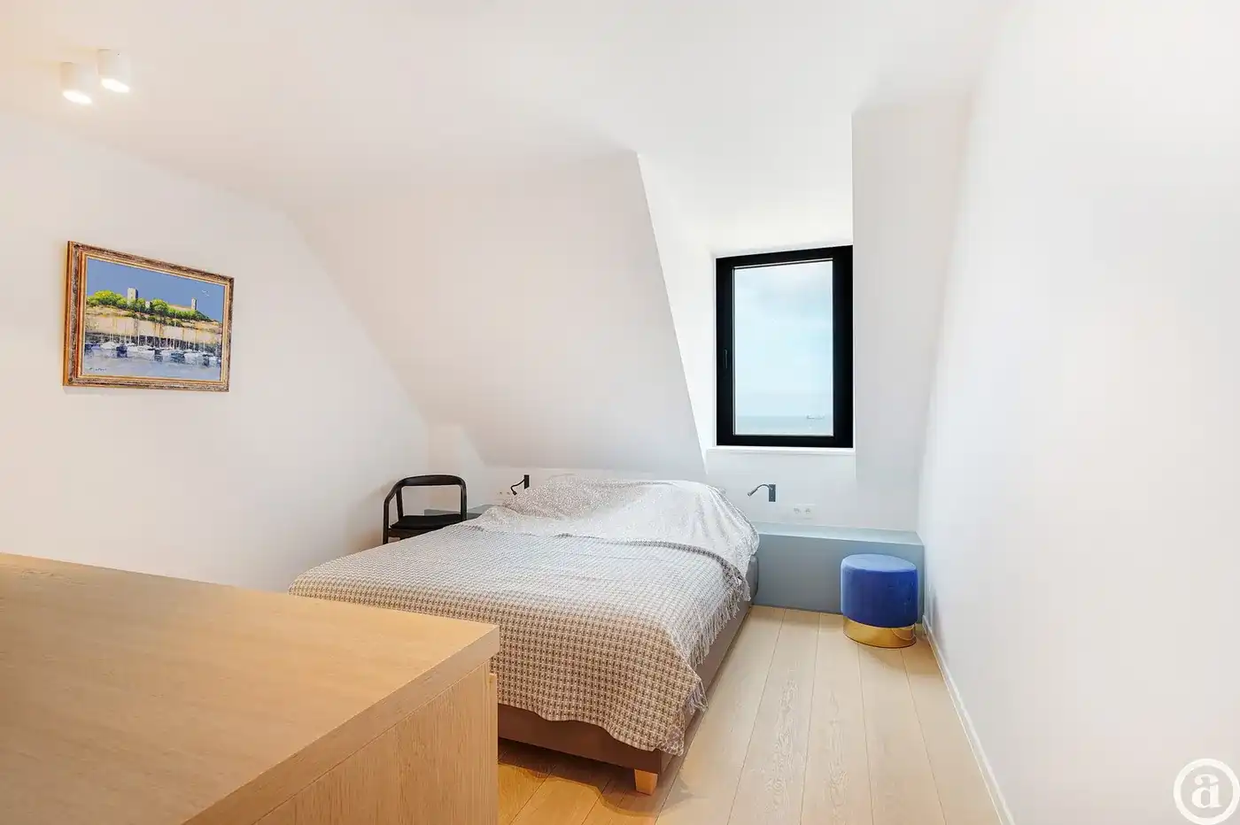 Exclusief en luxueus duplexappartement met panoramisch zicht foto 23
