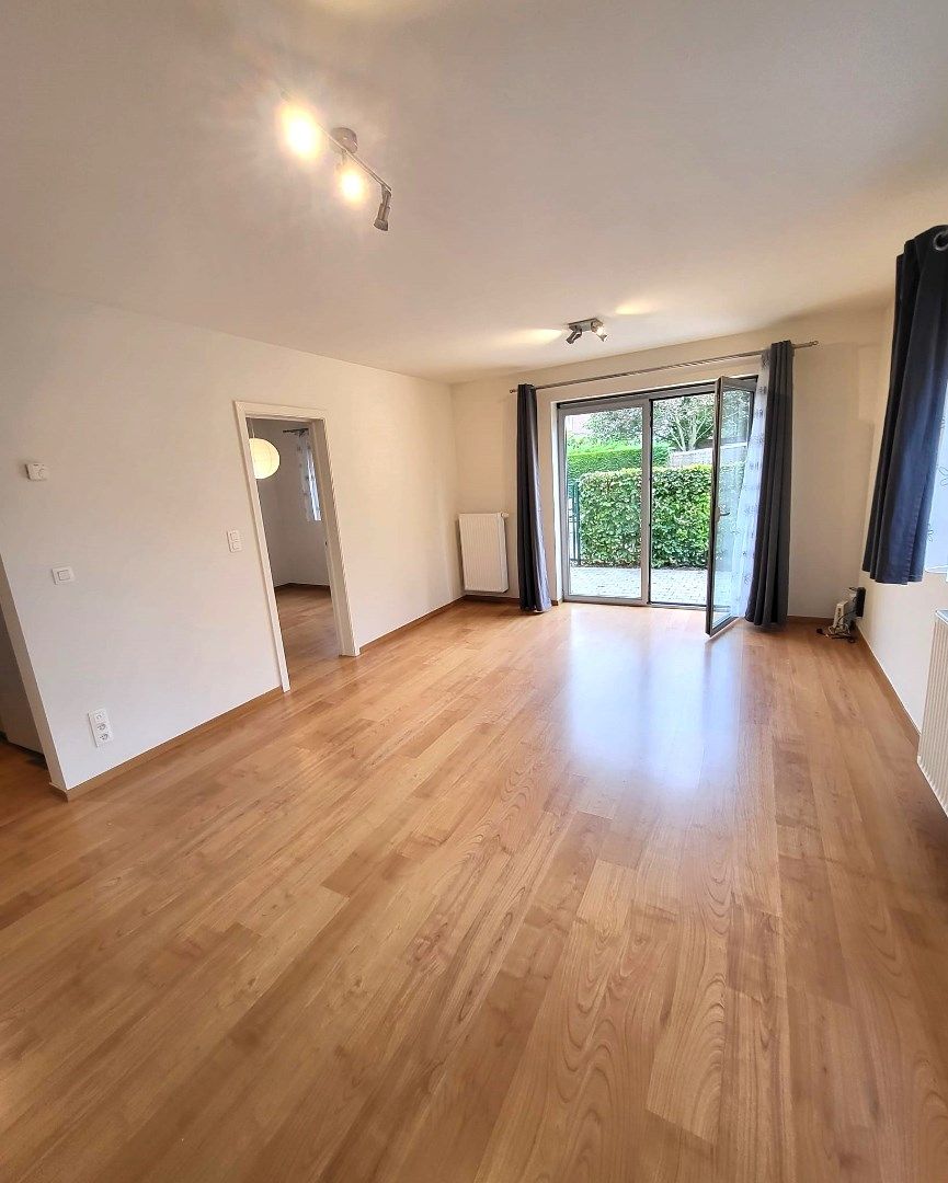 Appartement gelijkvloers - tip top in orde. foto 3