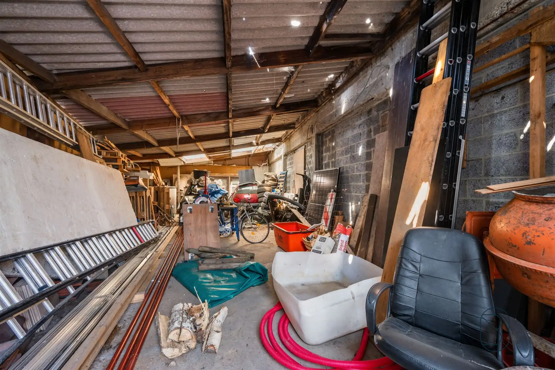 Loft met loods in Dottenijs foto 12