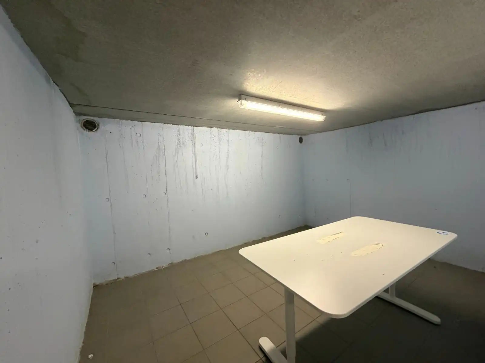 RUIME WONING MET 4 SLAAPKAMERS, 2 BADKAMERS, 2 GARAGES EN LANDELIJK UITZICHT foto 8