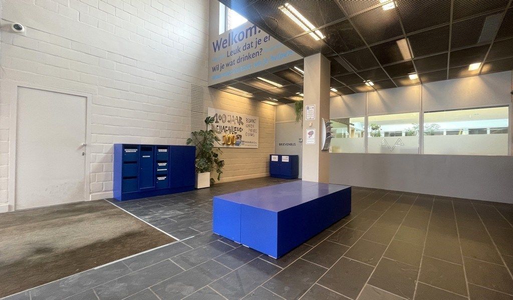 Handelspand te huur in het commercieel centrum van Schoten foto 19