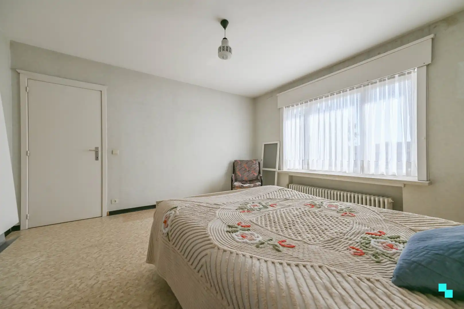 Eéngezinswoning met vier slaapkamers in de Kasteelwijk te Izegem foto 26