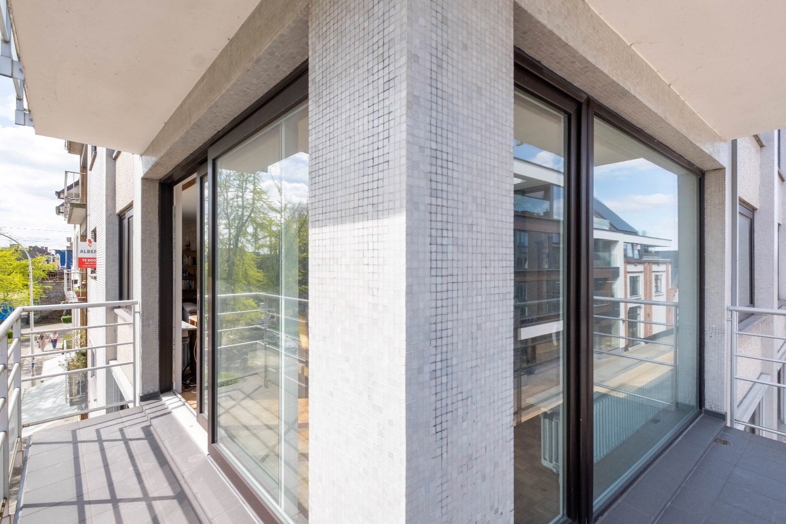 RIANT HOEKAPPARTEMENT (134 m2) MET ZICHT OP DE SMEDENPOORT foto 11