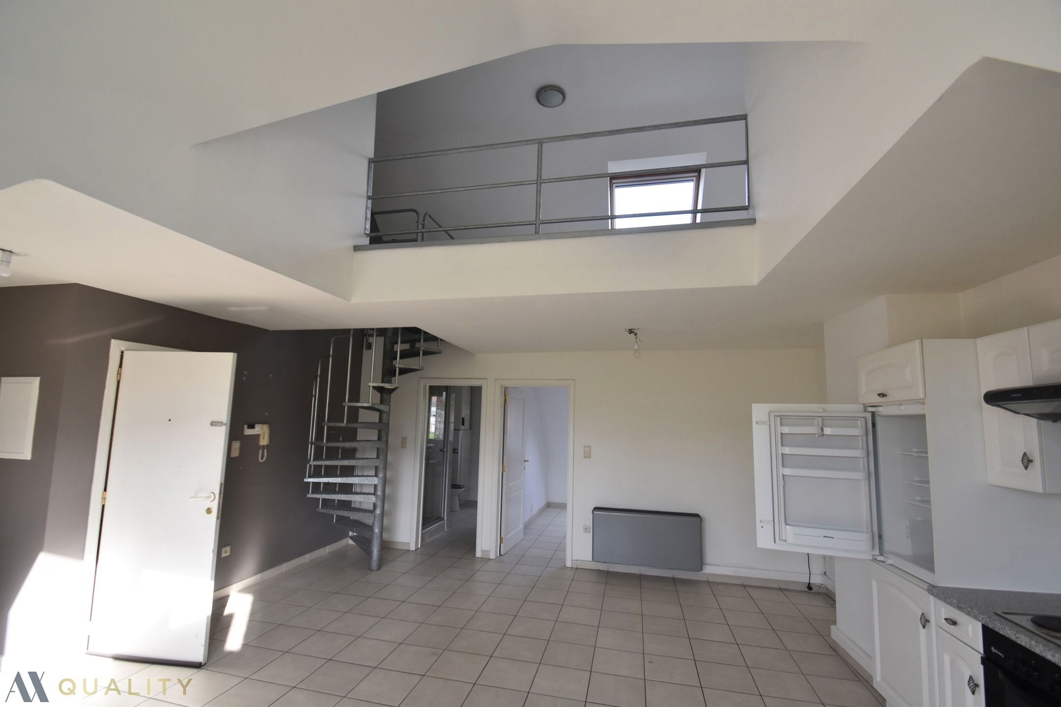 Duplex met 2 slpk. en autostaanplaats nabij centrum Opwijk foto {{pictureIndex}}