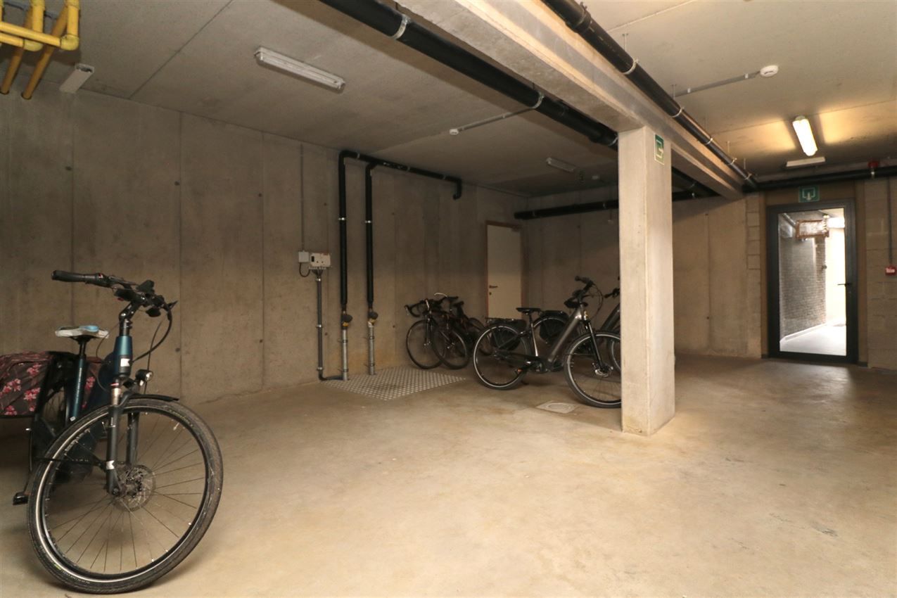 Appartement, 1ste verdieping, volle centrum, terras, 1 ruime slpk foto 26