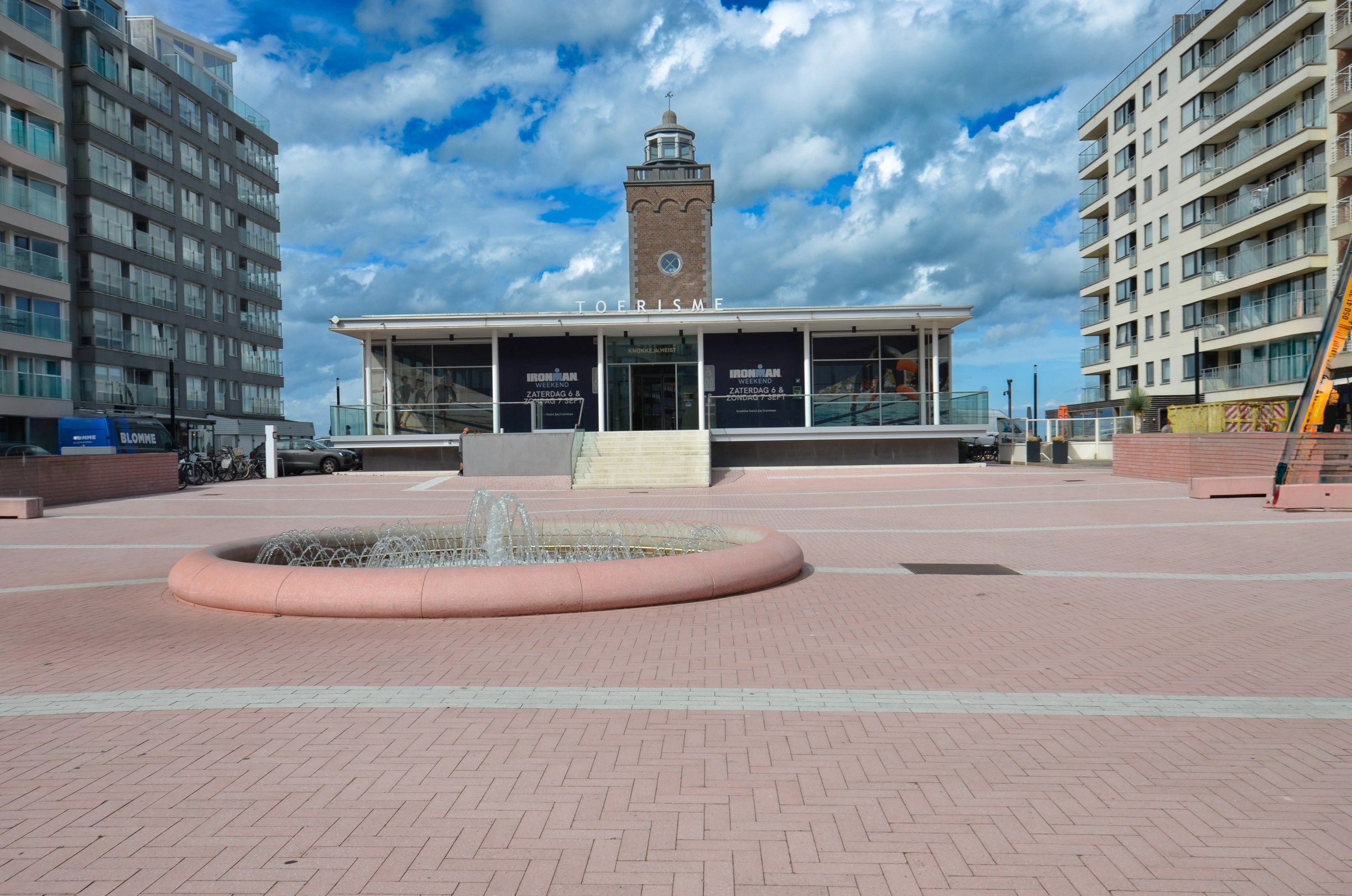 ()=>{if(producerUpdateValueVersion(node),producerAccessed(node),node.value===ERRORED)throw node.error;return node.value} 8300 Knokke-Heist