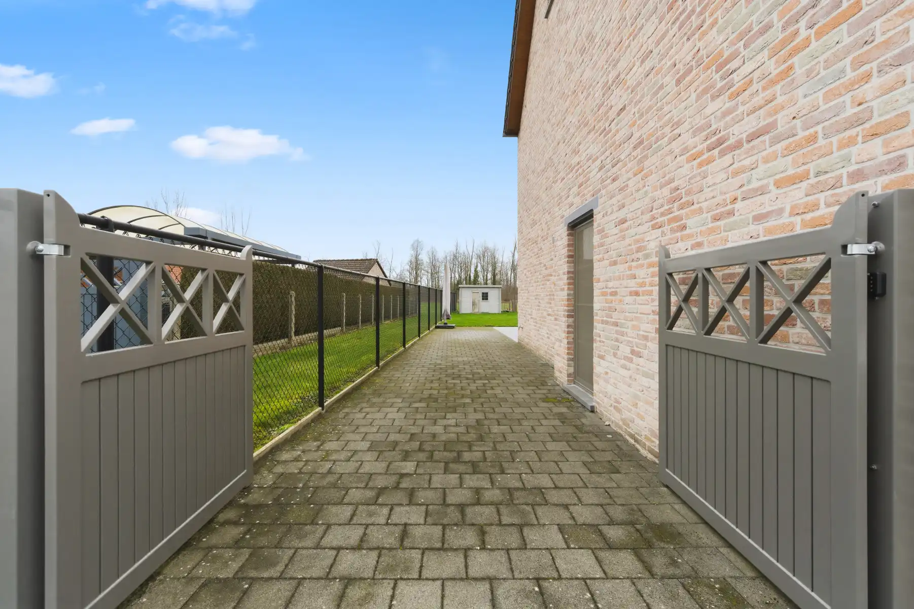 Recente halfopen bebouwing te BEGIJNENDIJK foto 31