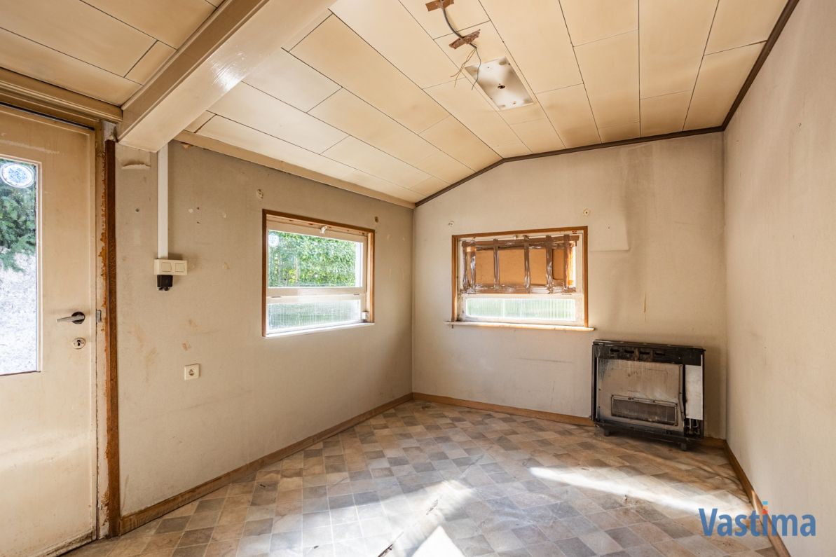 Renovatiewoning met aanpalende bouwgrond nabij centrum Erembodegem foto 14