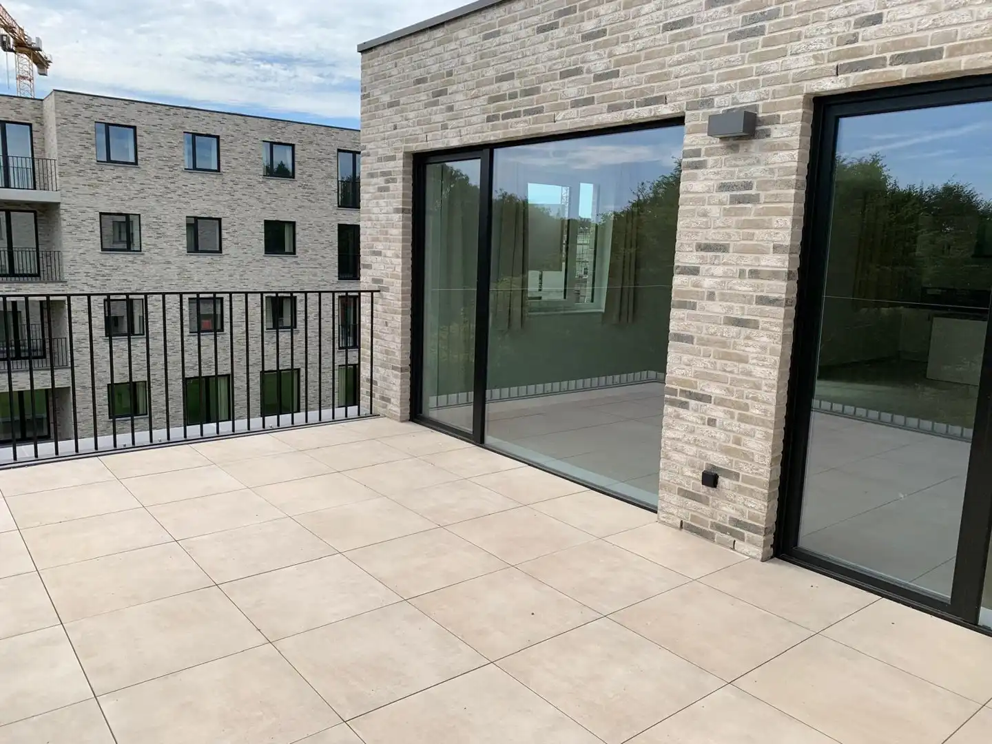 RUIM EN LICHT 3-SLAAPKAMERAPPARTEMENT MET GROOT TERRAS IN GROENLOO foto 4