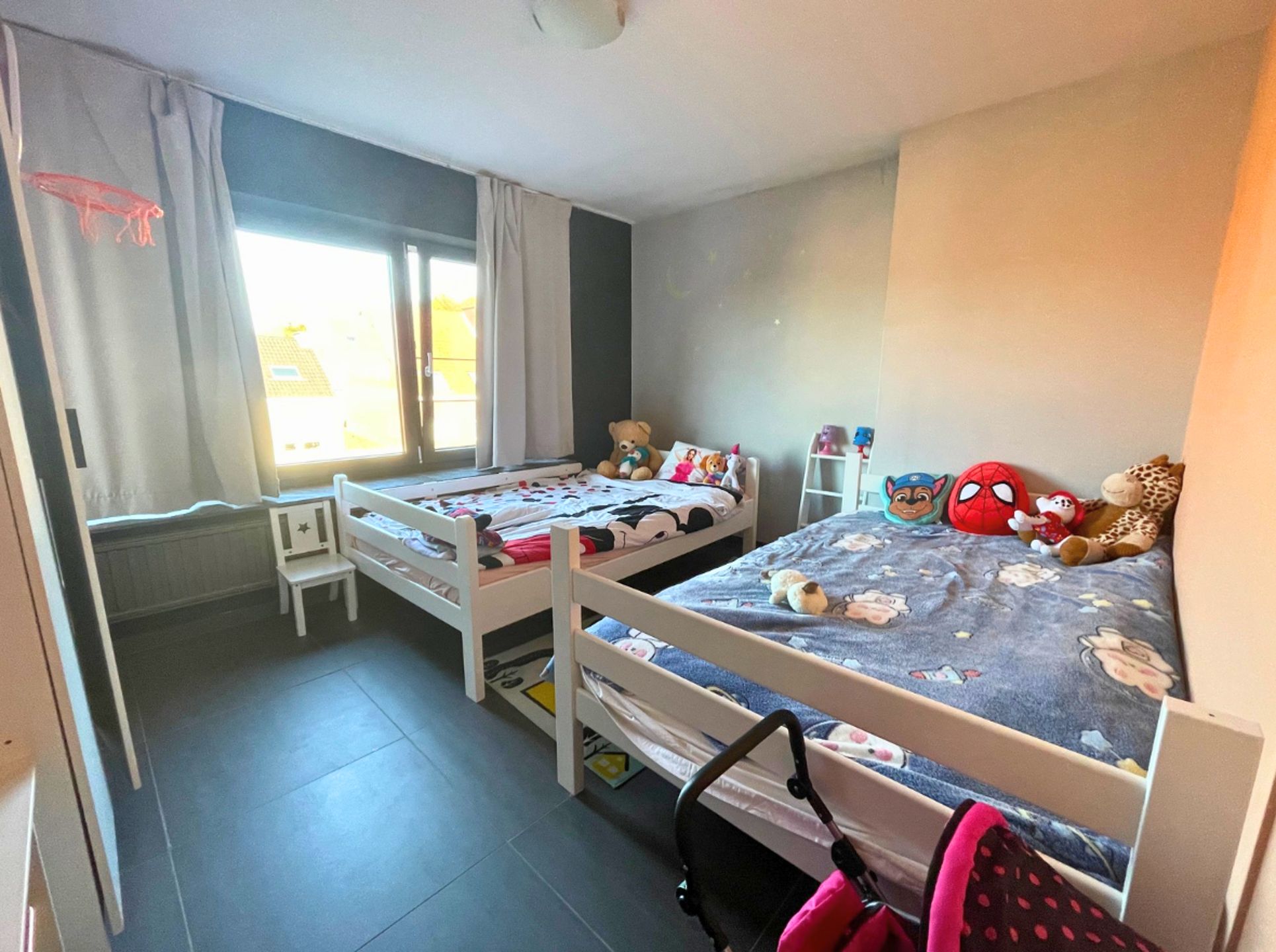 Appartementsgebouw op uitstekende locatie foto 10
