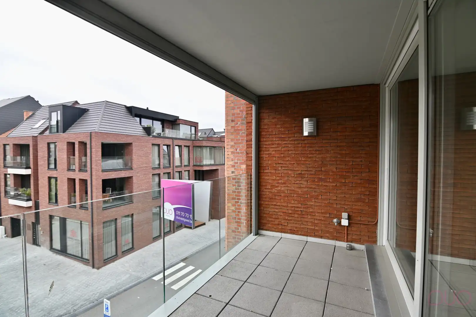 Modern appartement met twee slaapkamers en autostaanplaats foto 20