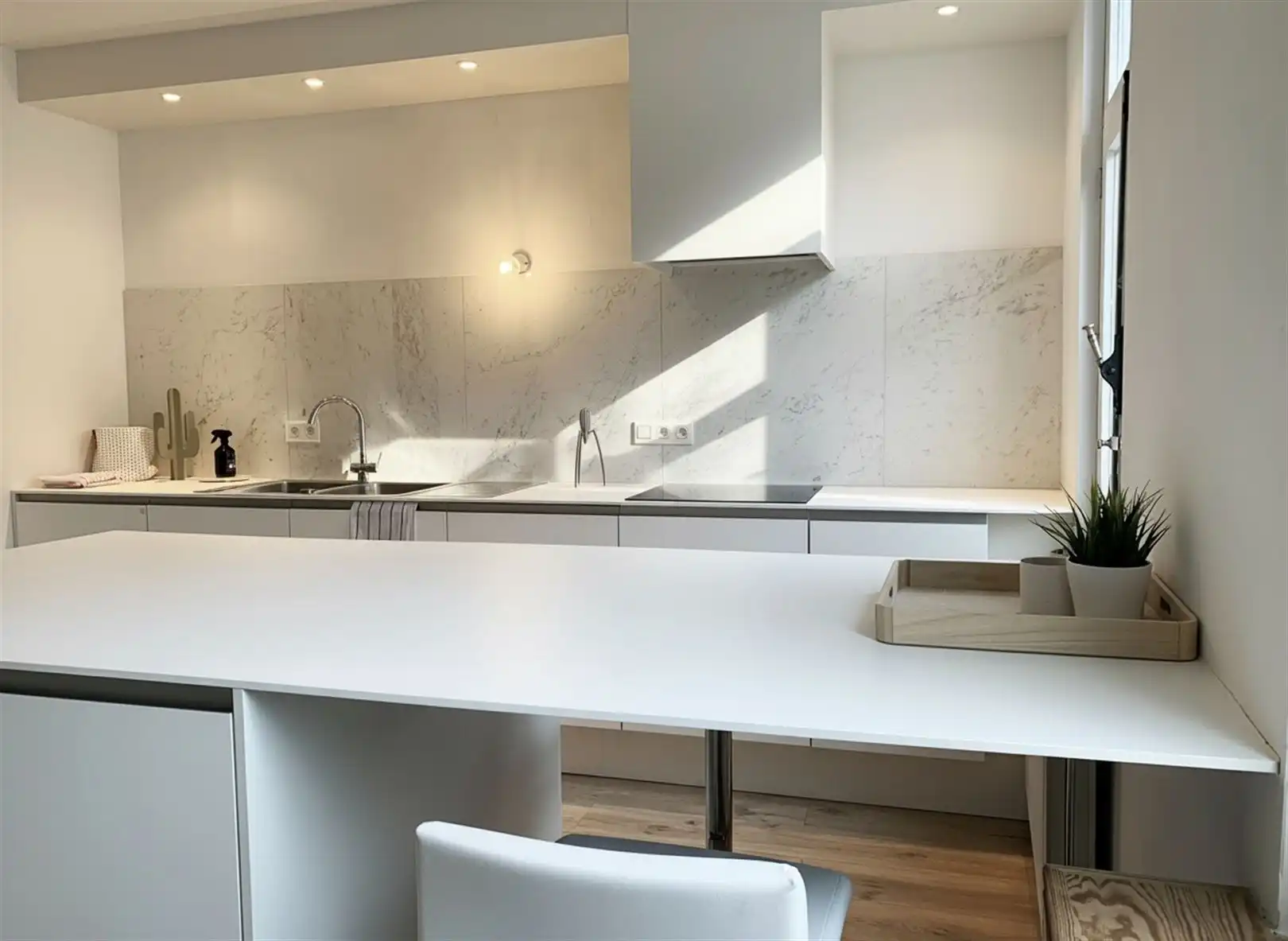 Charmante woning te huur in Kluisbergen foto 10