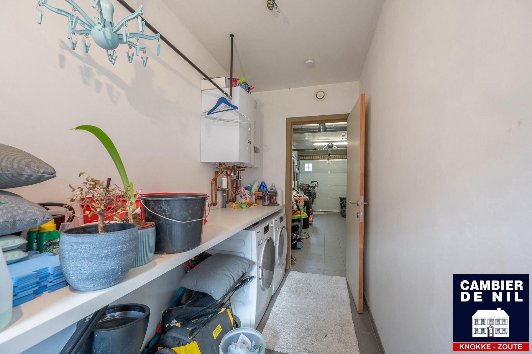 Mooi recente woning, rustig gelegen in woonerf Middelhoek foto 8