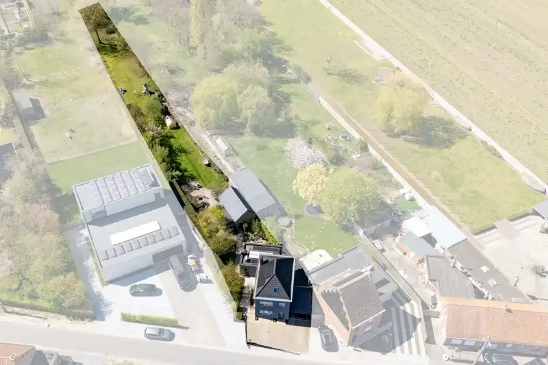 🏡 Charmante gezinswoning met zonnige tuin en polyvalent bijgebouw in Sint-Eloois-Vijve 🌿 foto 28