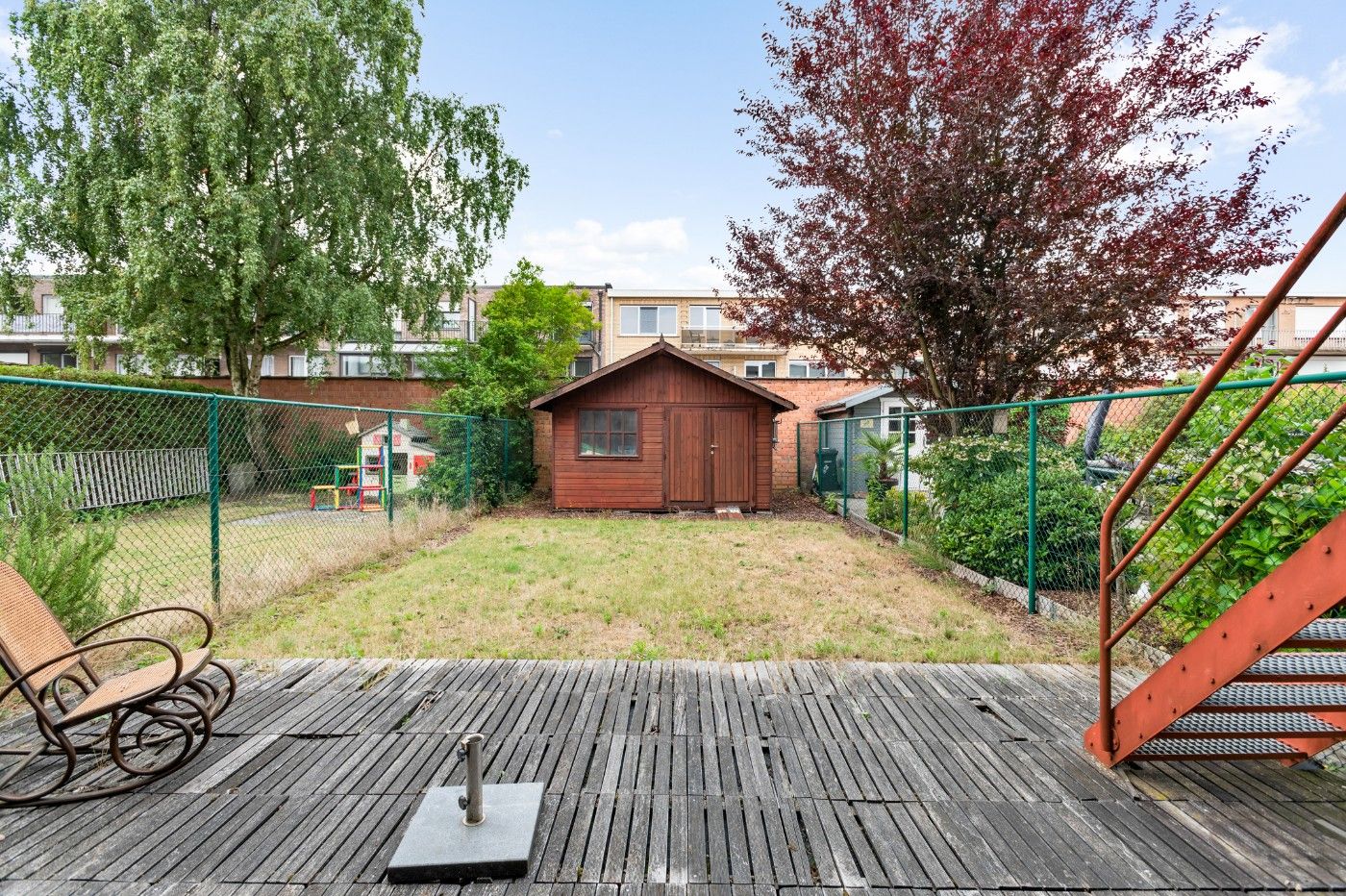 Op te frissen woning met 4 à 5 slpk., inpandige garage en zuidwest-tuin foto 25