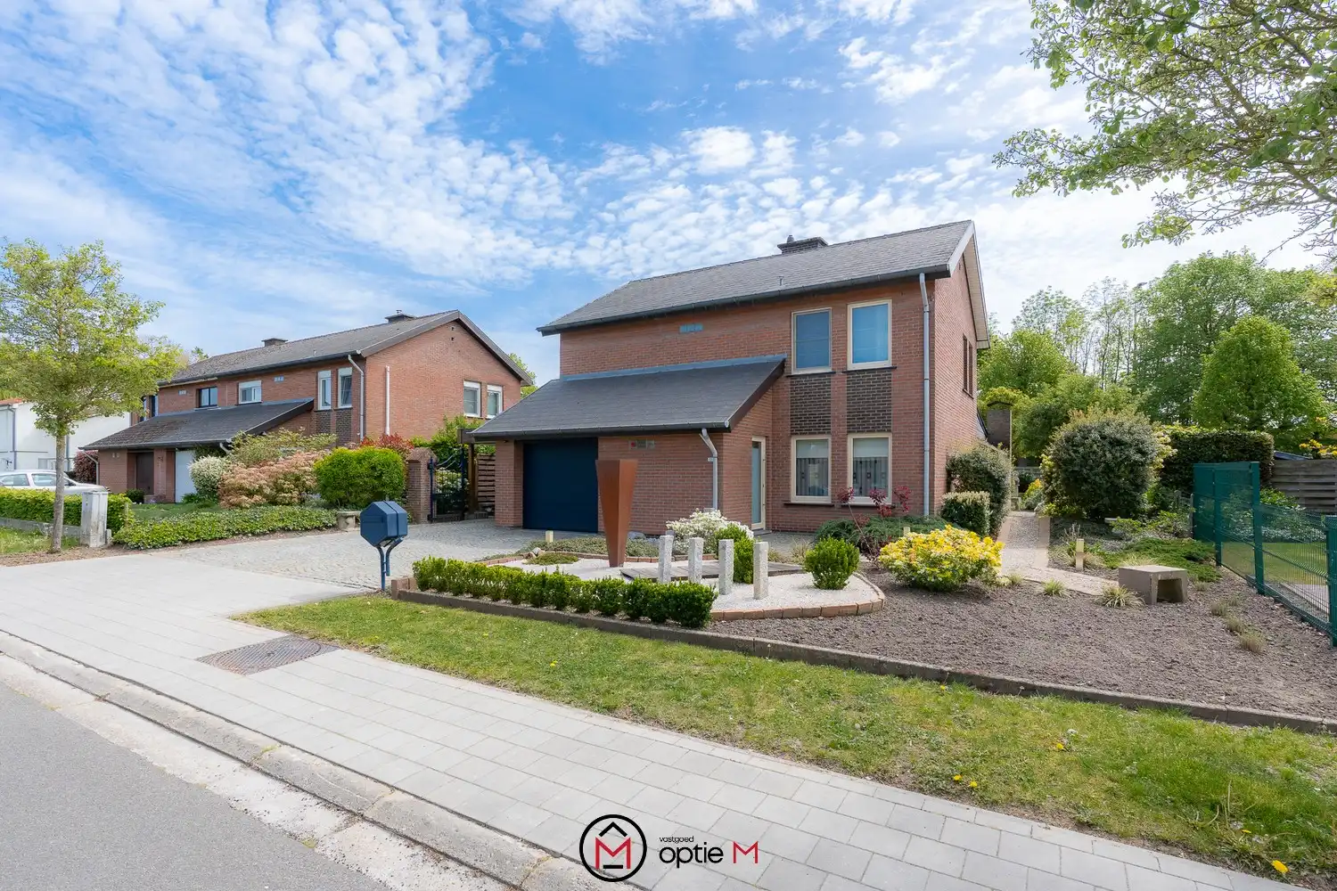 Instapklare woning te koop met mooie tuin in Stevoort foto 35