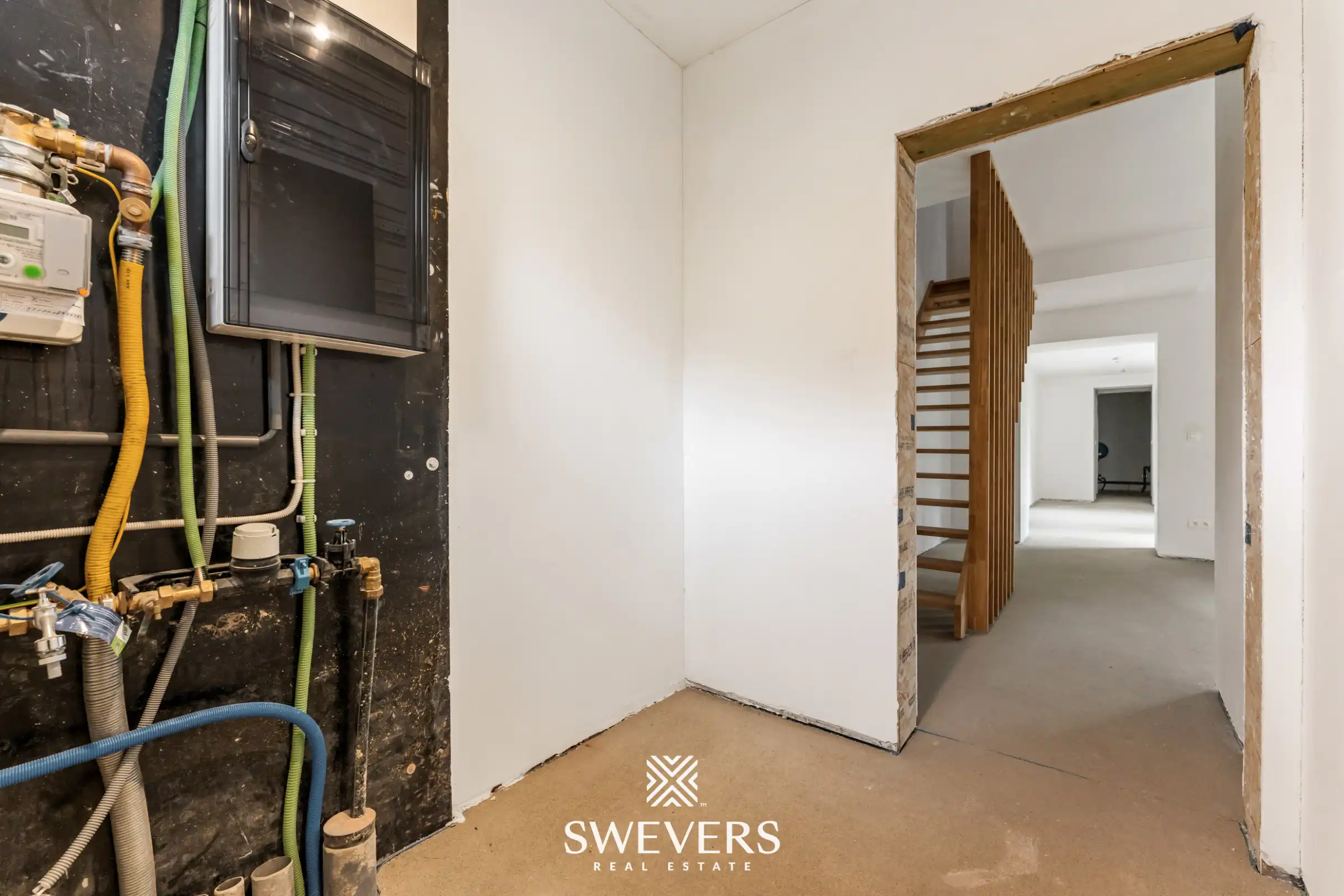 Ruime casco-pluswoning van 253 m² met 4 slaapkamers, garage en veel potentieel in Riemst foto 14