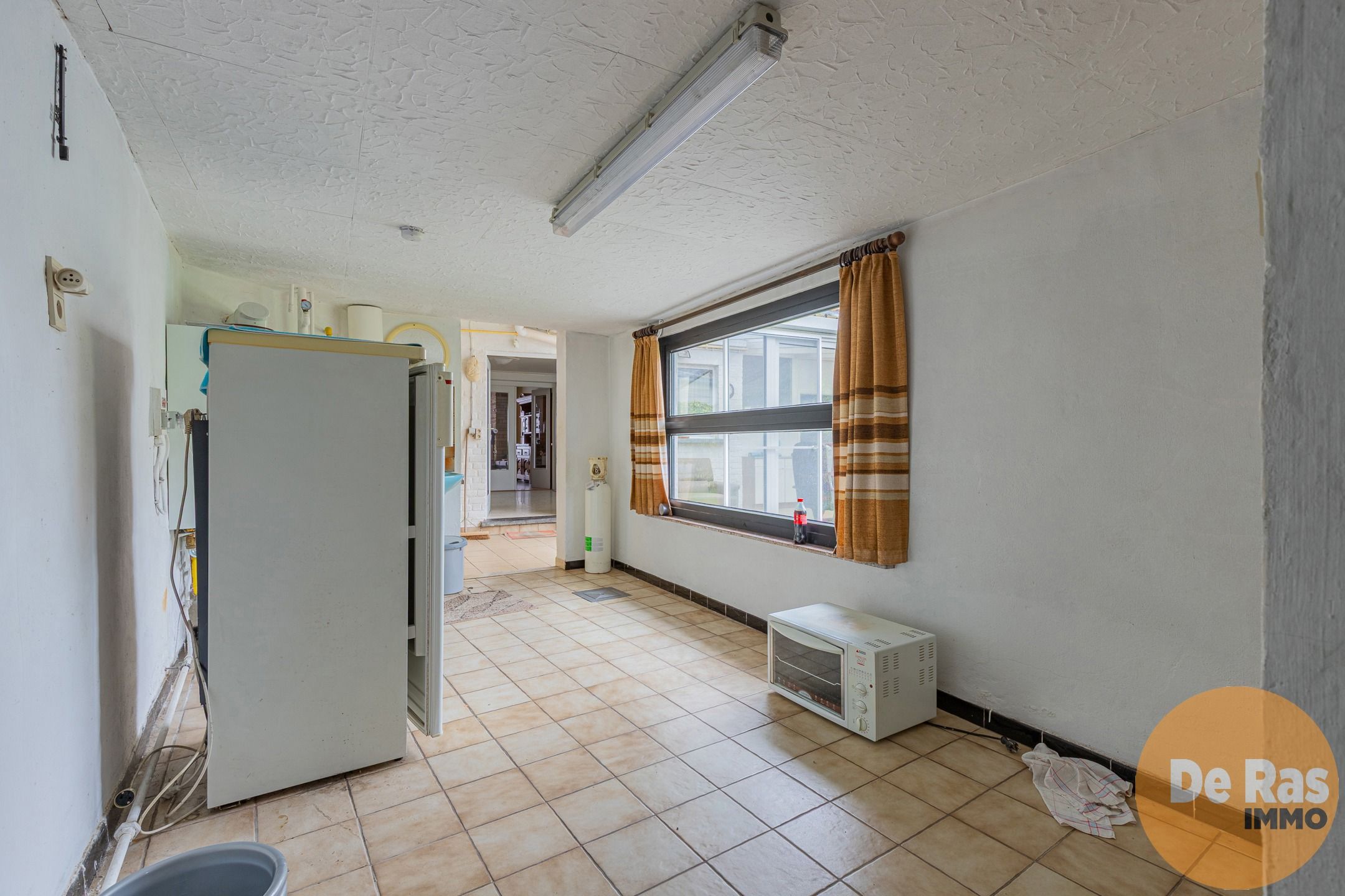 WELLE - Centraal gelegen, ruime woning met garage en tuin foto 10