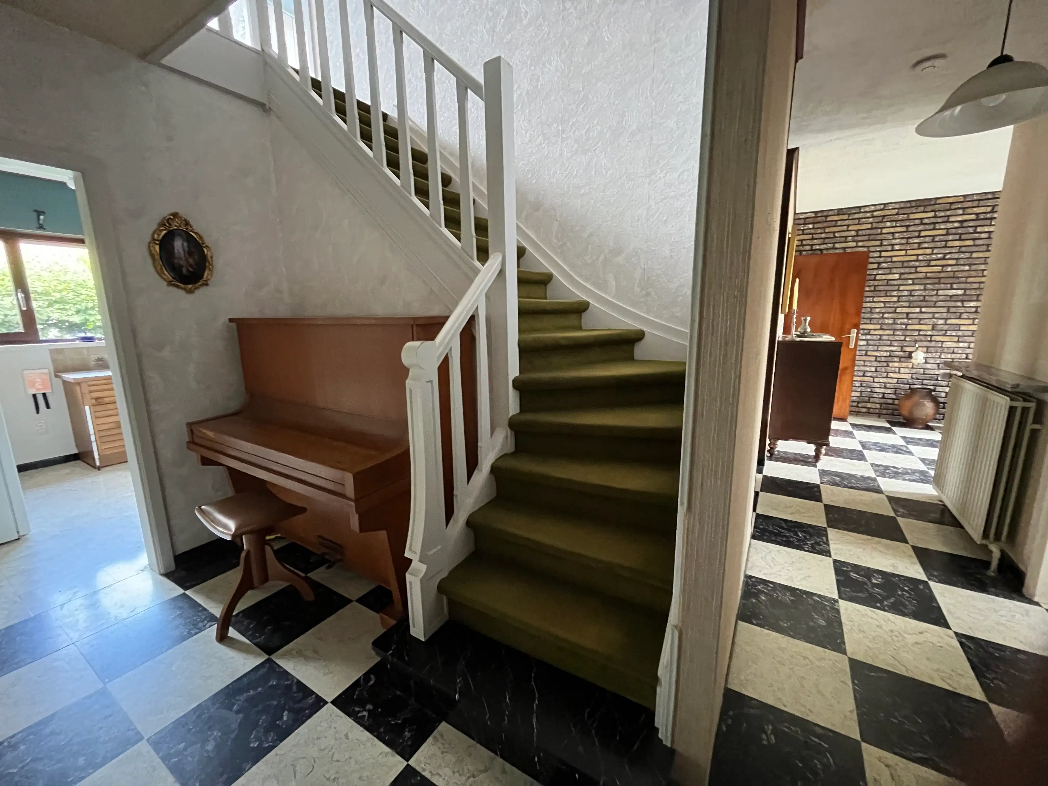 Uitstekend gelegen ruime woning foto 19