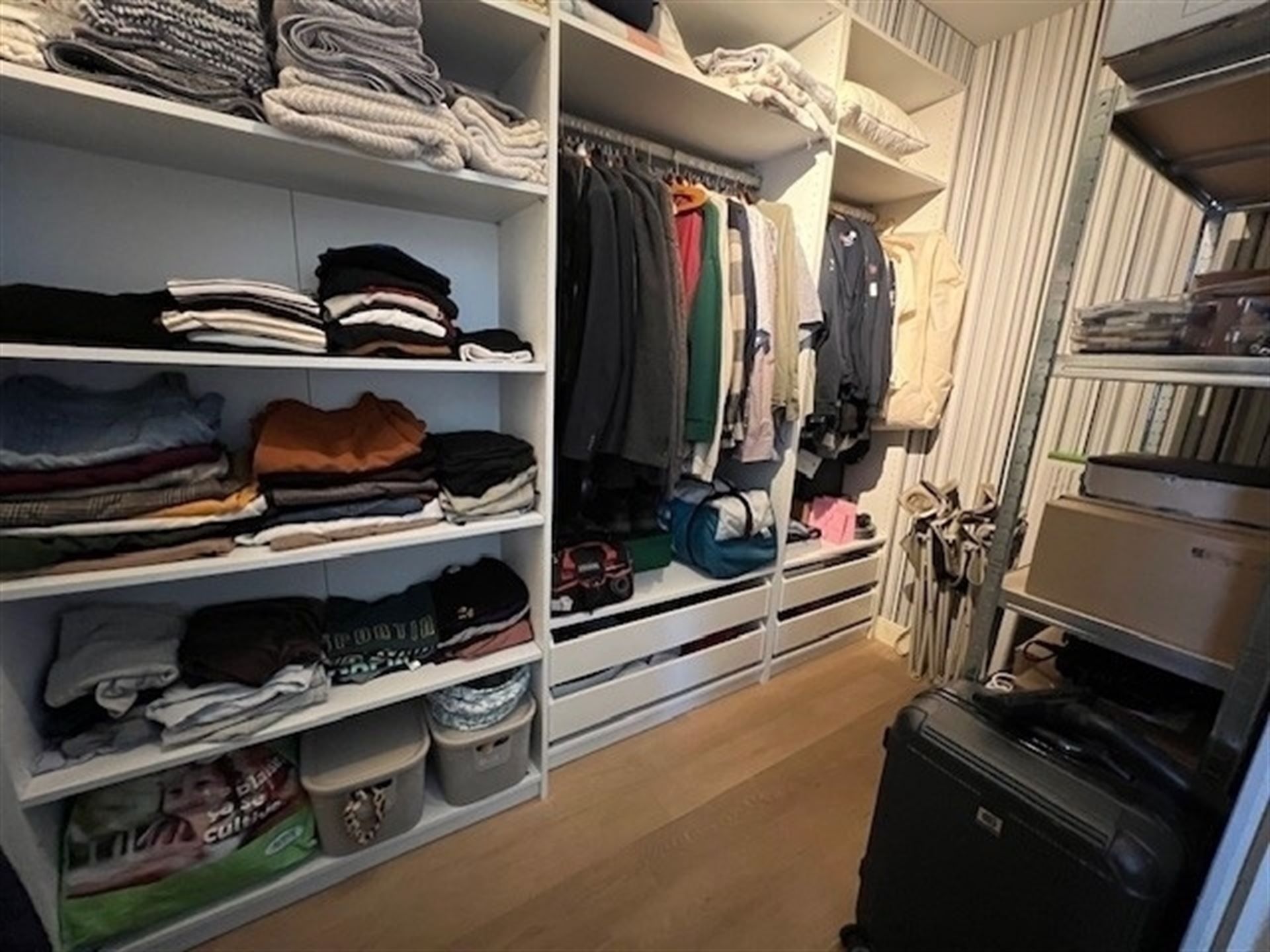 Gelijkvloersappartement met zonnige tuin! foto 7