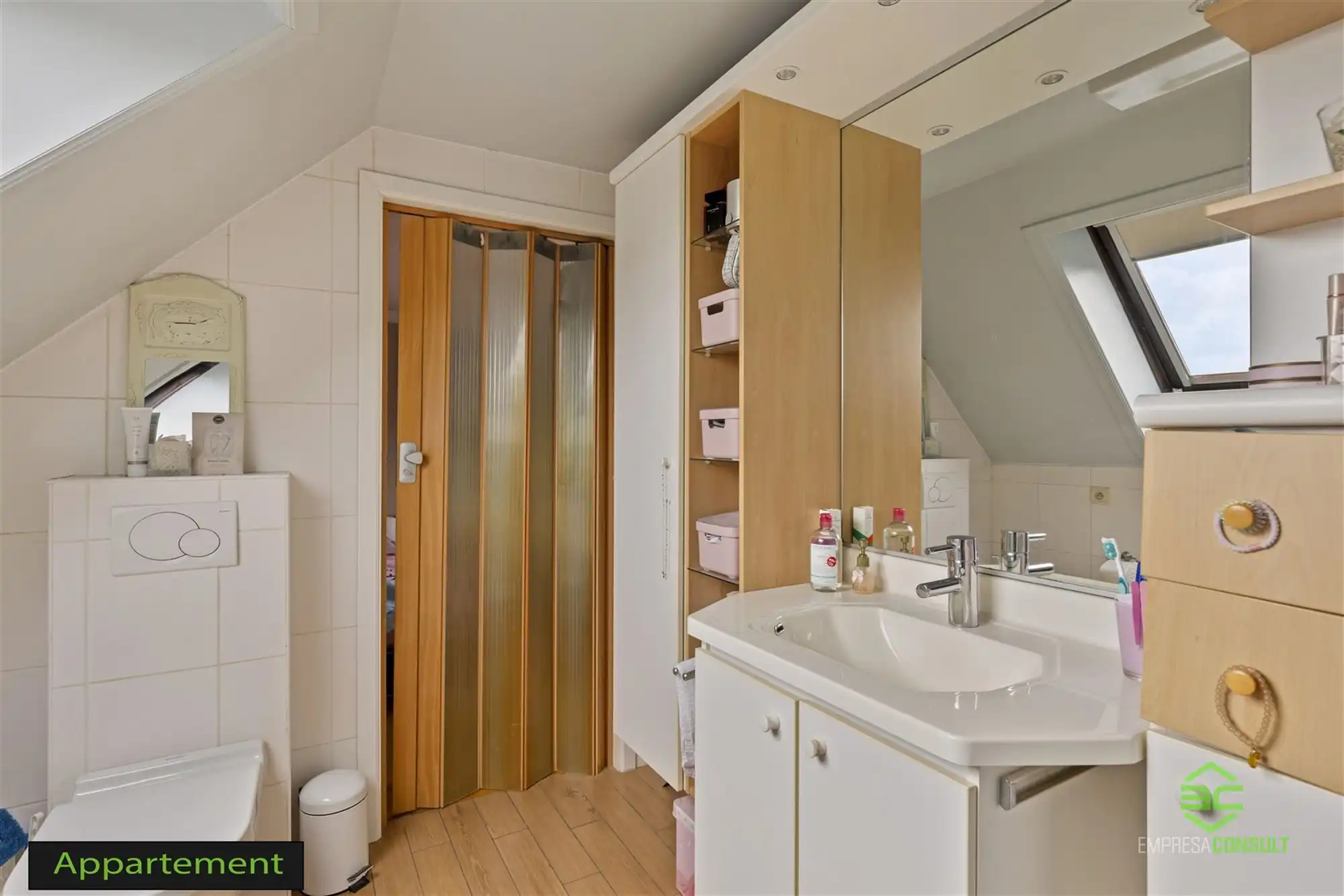 Ruime woning met 8 slpk + 1 magazijn op 21a 24ca! foto 57