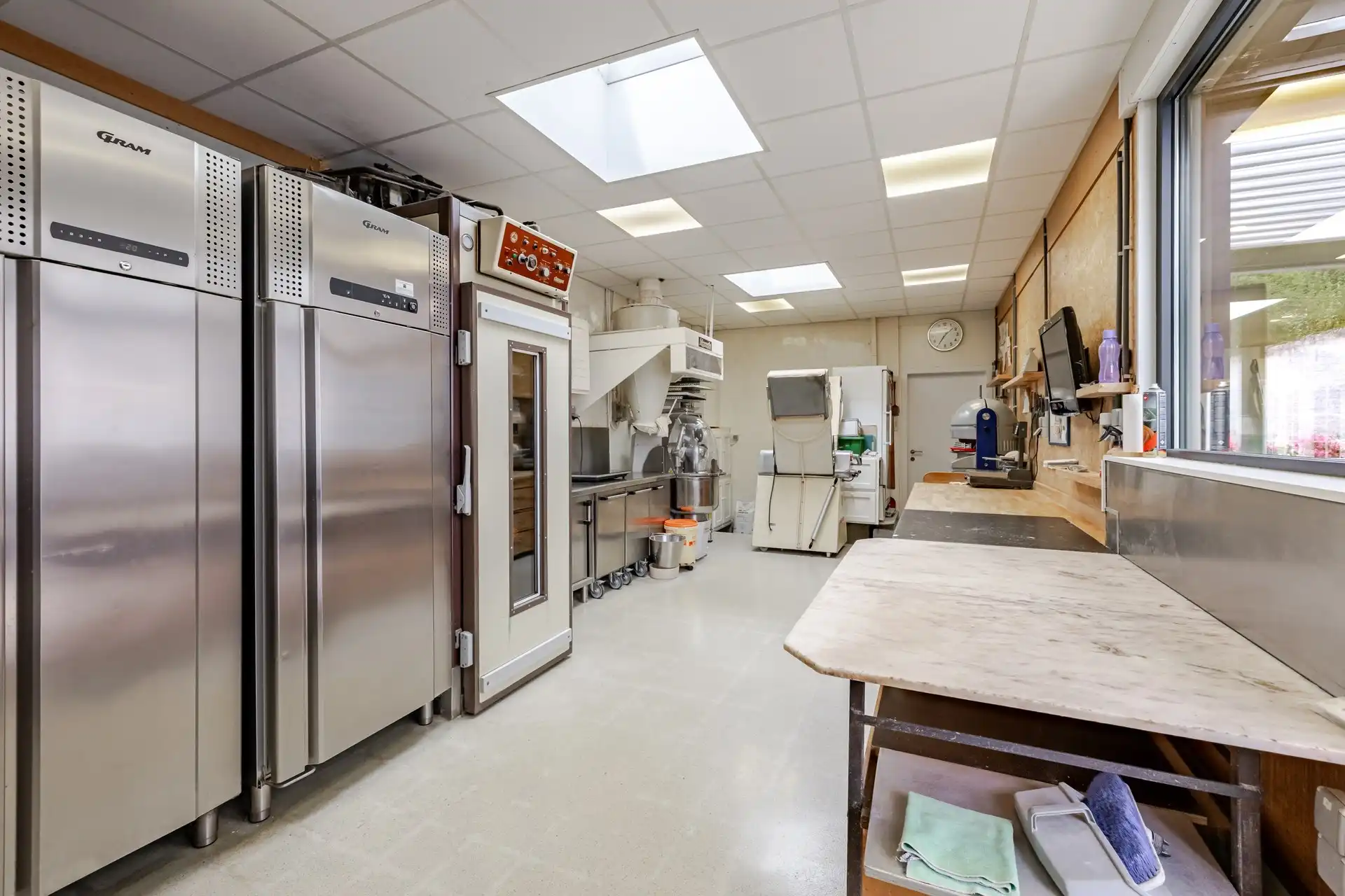 Karaktervolle woning met handelsruimte en zonnige tuin foto 18