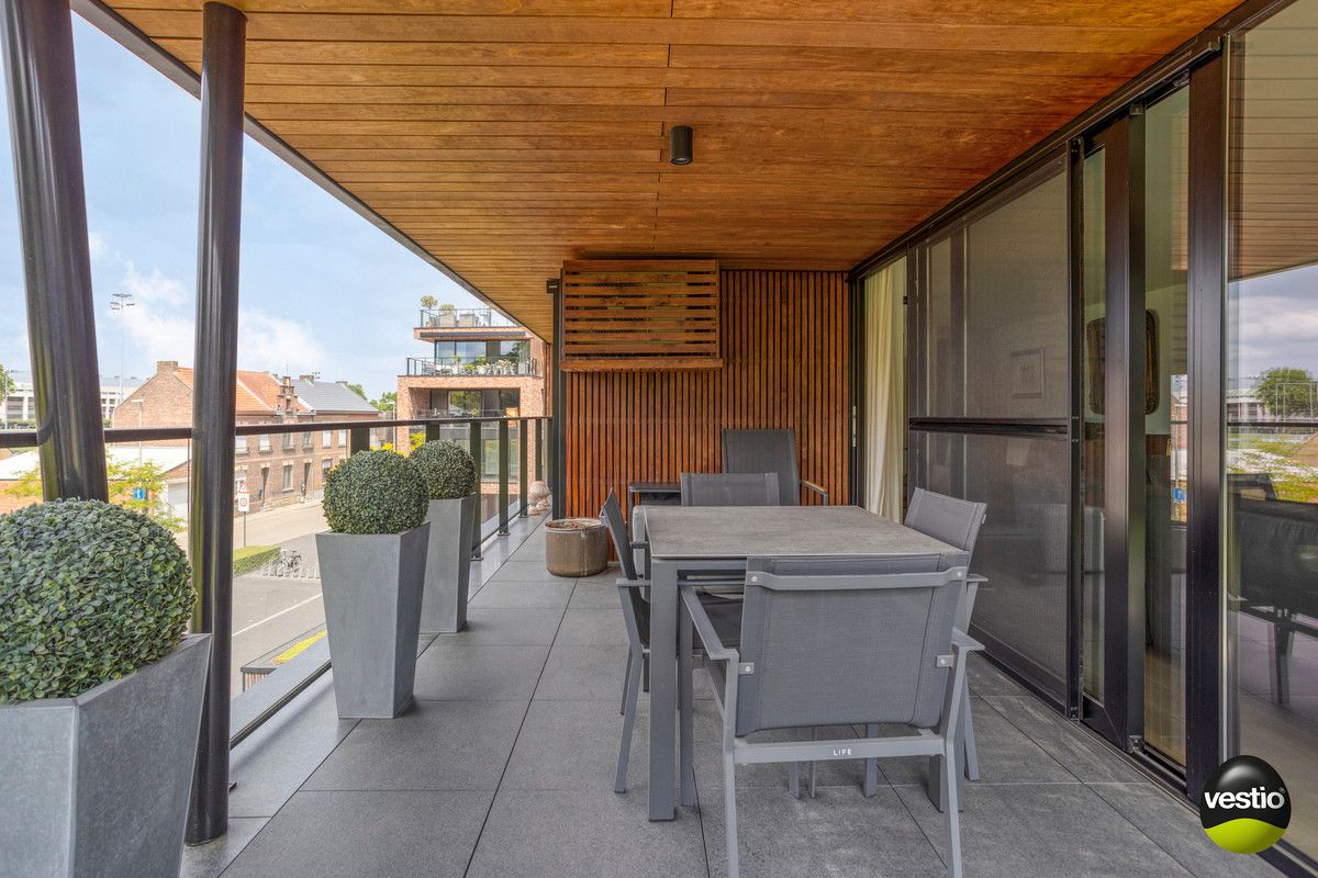 LUXUEUS APPARTEMENT VAN 147M² MET 2 SLK EN RUIM TERRAS IN CENTRUM. foto 14