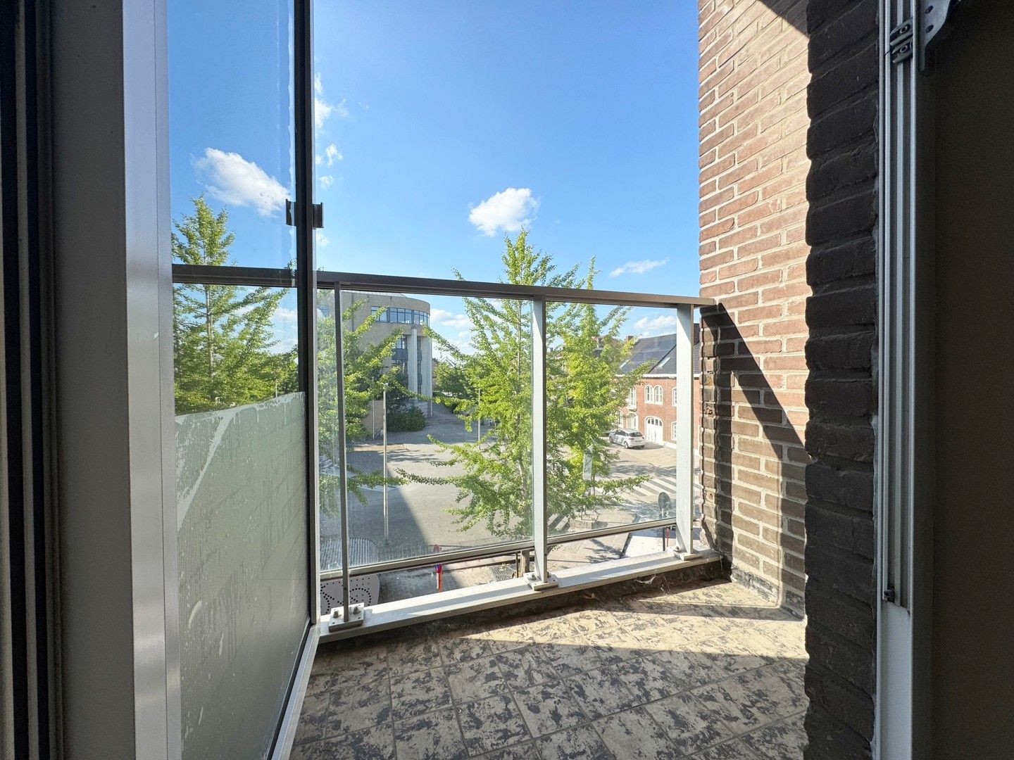 Instapklaar appartement met 2 slaapkamers – ideale investering op toplocatie! foto 7