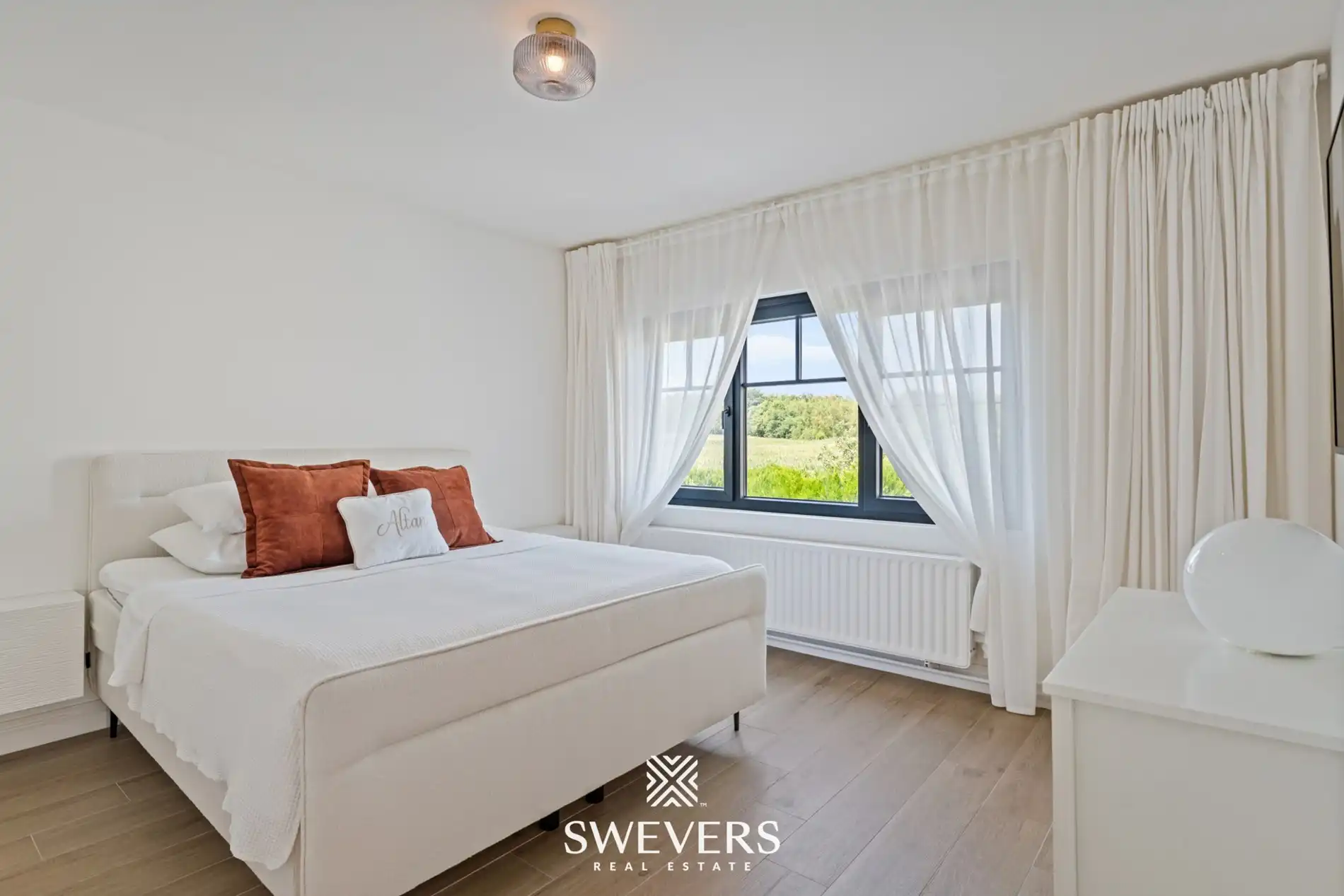 Prachtig gerenoveerde woning met 3 slaapkamers foto 19