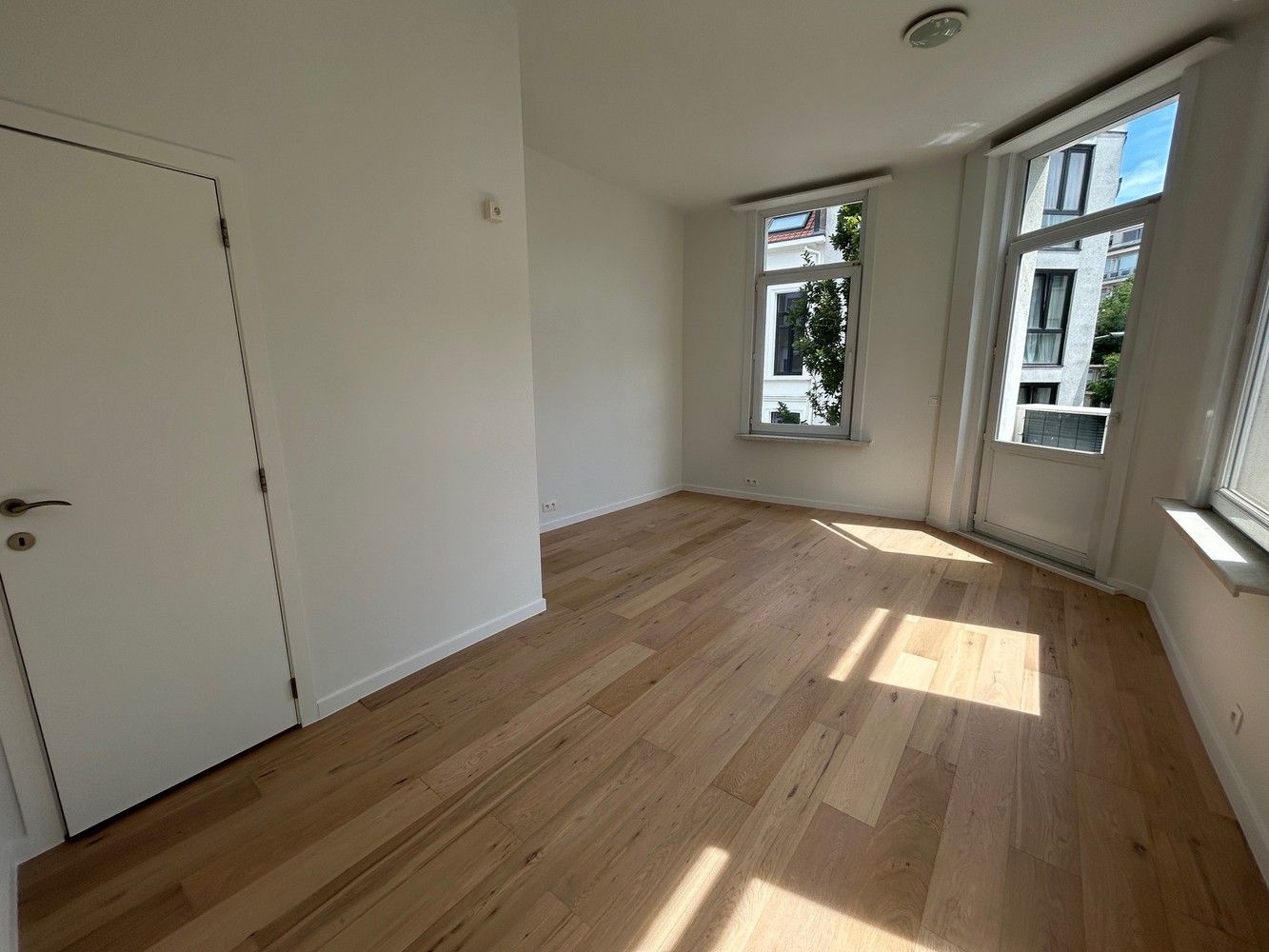 Super gelegen hoekwoning foto 12