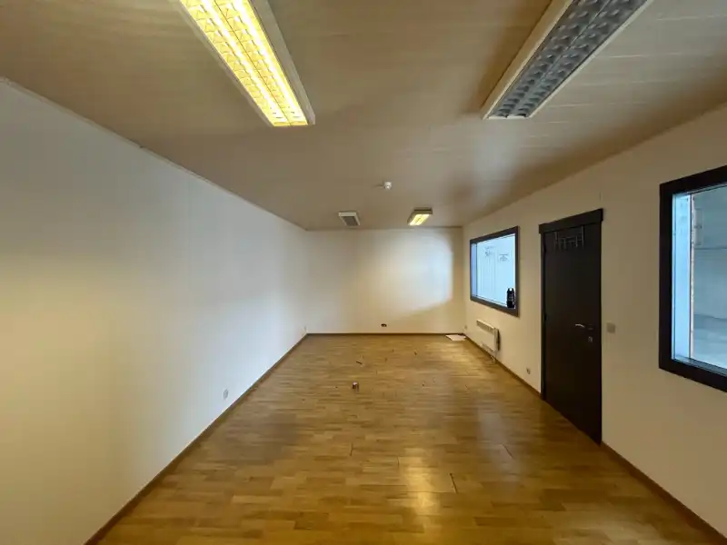 Mooie KMO-loods op strategische ligging nabij R4 – Gent foto 6