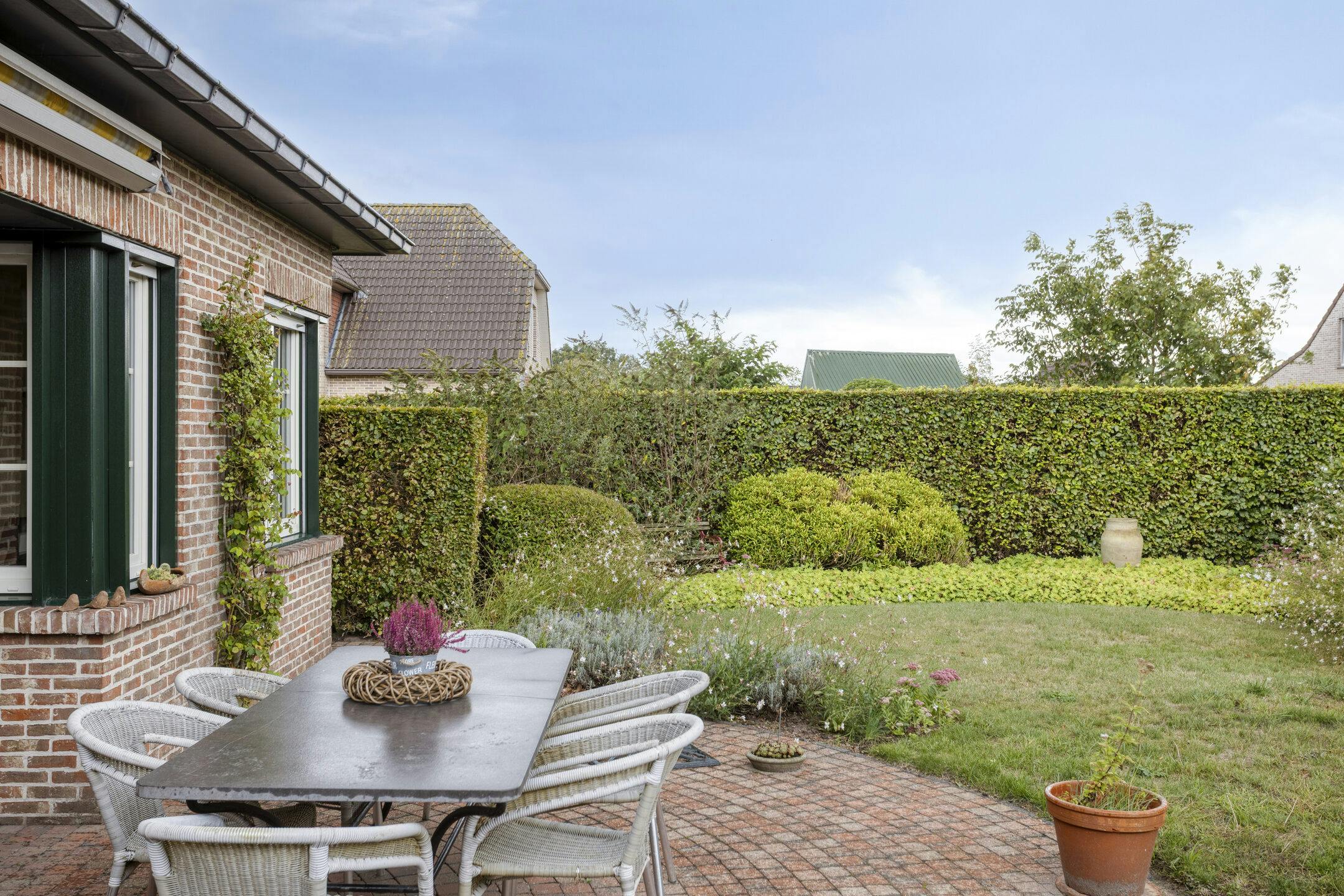 Gelijkvloerse open bebouwing te koop te Essen! foto 32