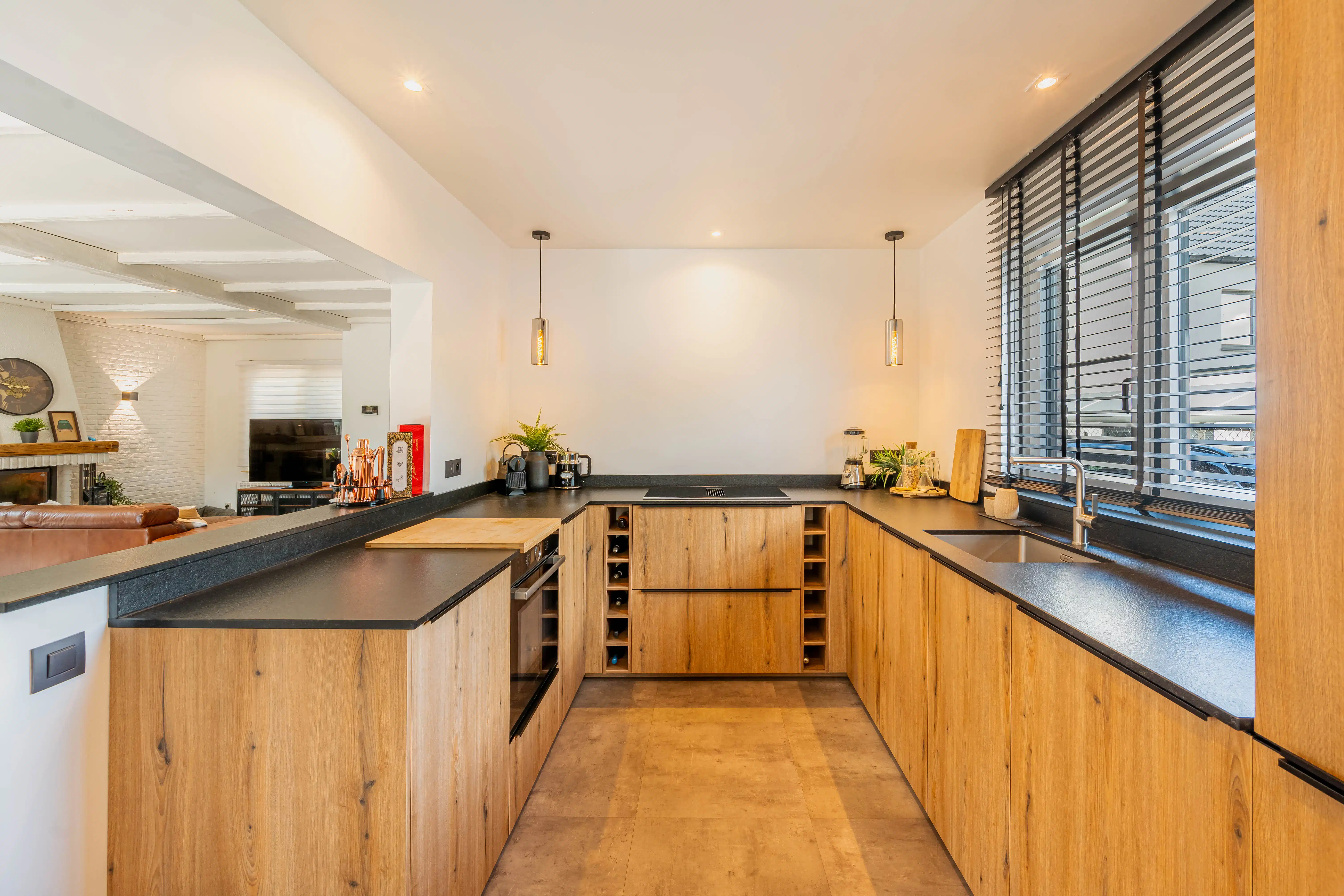 Ruime laagbouwvilla met 3 slaapkamers en zonnige tuin foto 4