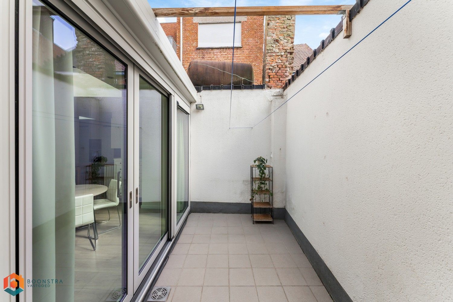 Instapklare rijwoning met 2 slpkrs in het centrum van Putte foto 8