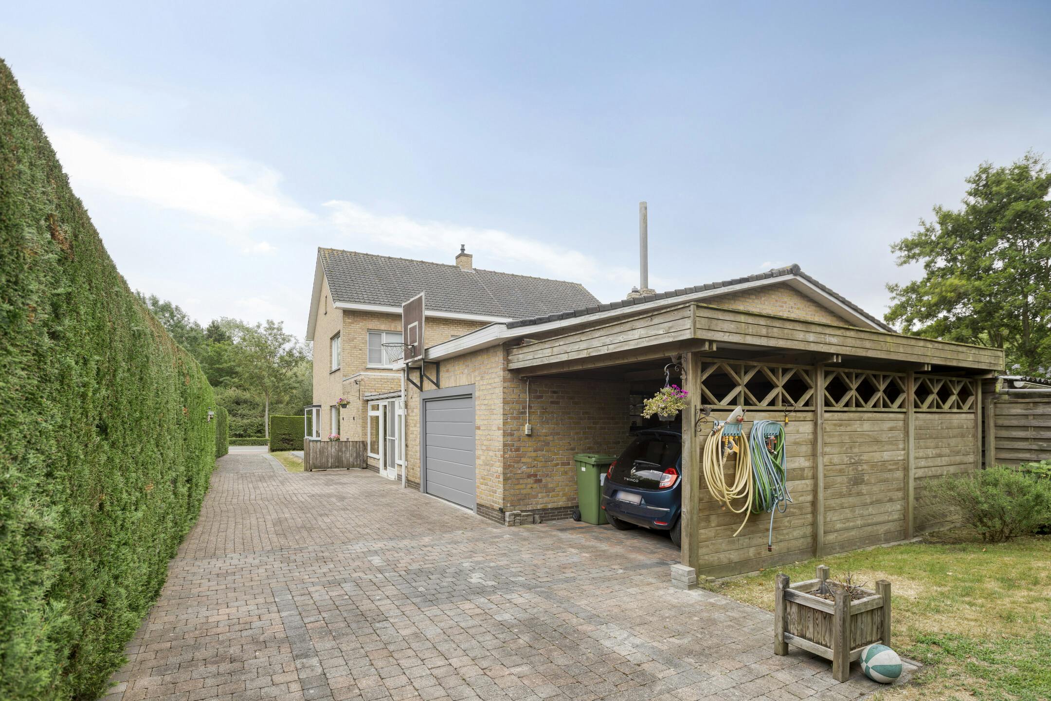 Huis met 3 slaapkamers op 630 m² in Sint-Idesbald foto 16