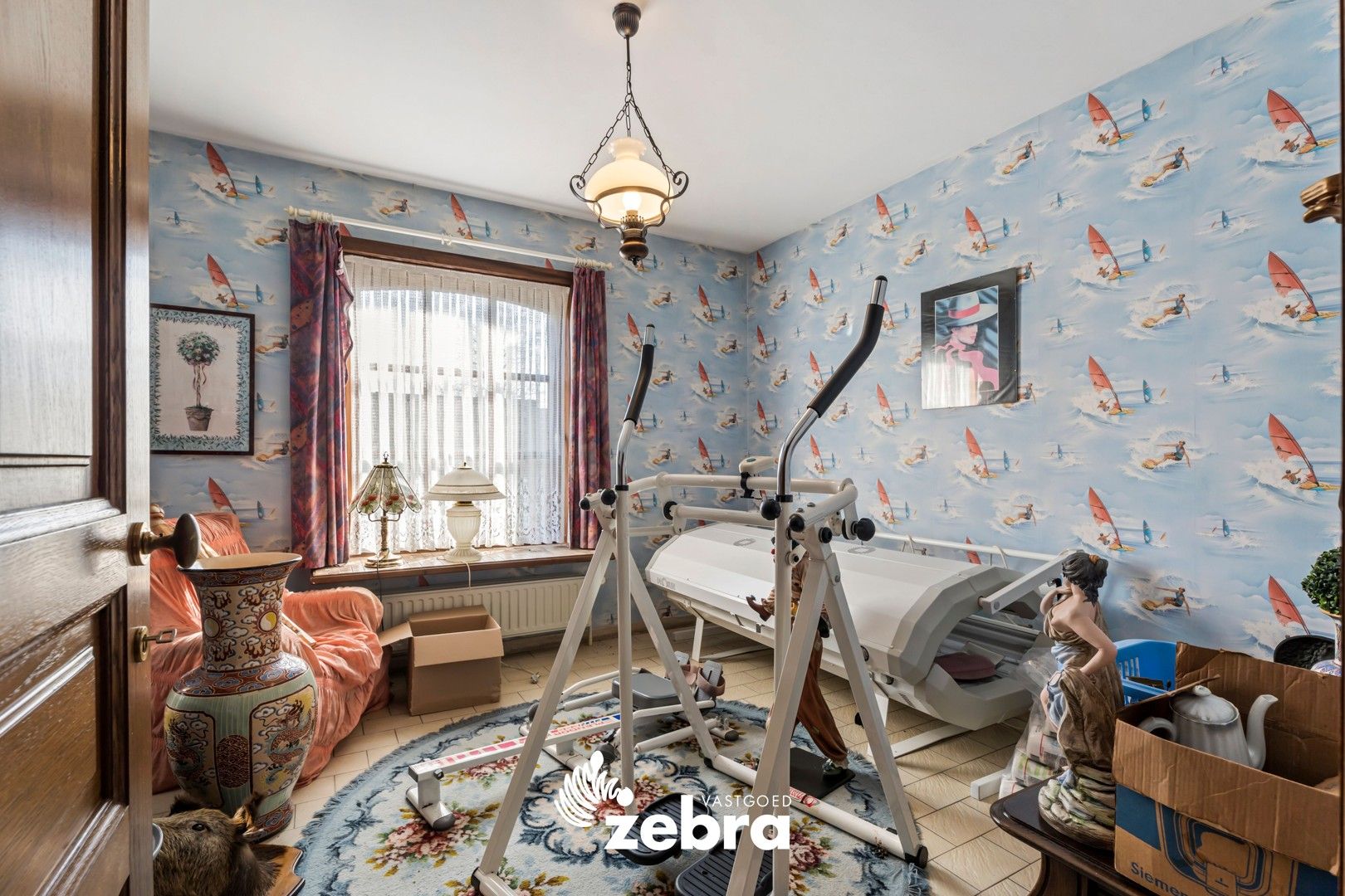 Charmante te renoveren villa met saunahuis in Izegem! foto 16