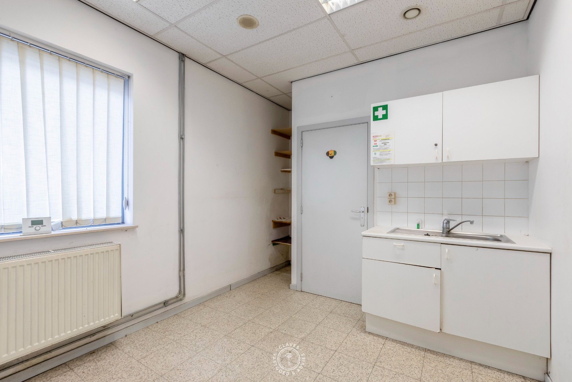 Ruim handelspand in het centrum van Temse foto 9