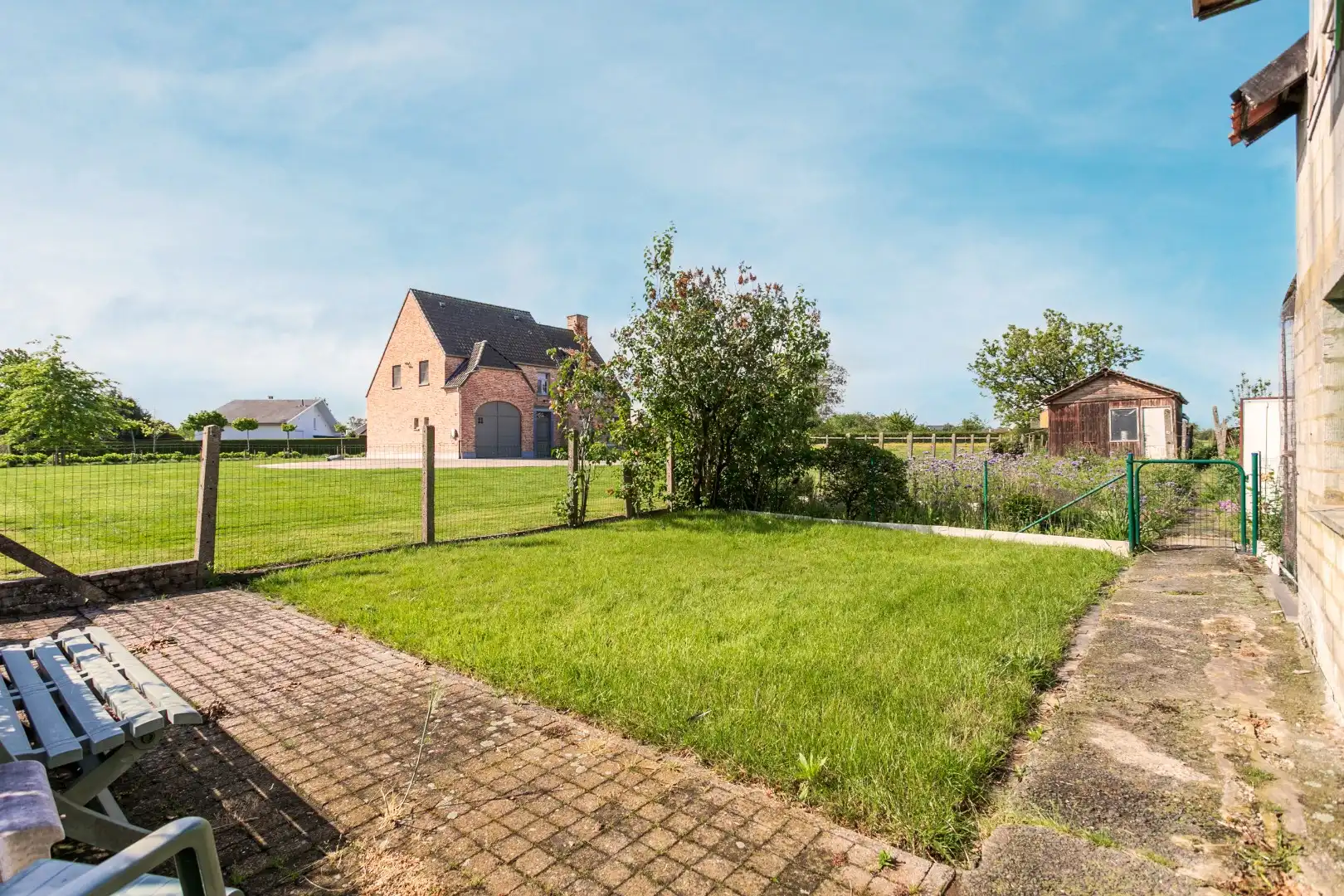 Op te frissen gezinswoning met 3 slpk te Sint-Pieters-Leeuw foto 11