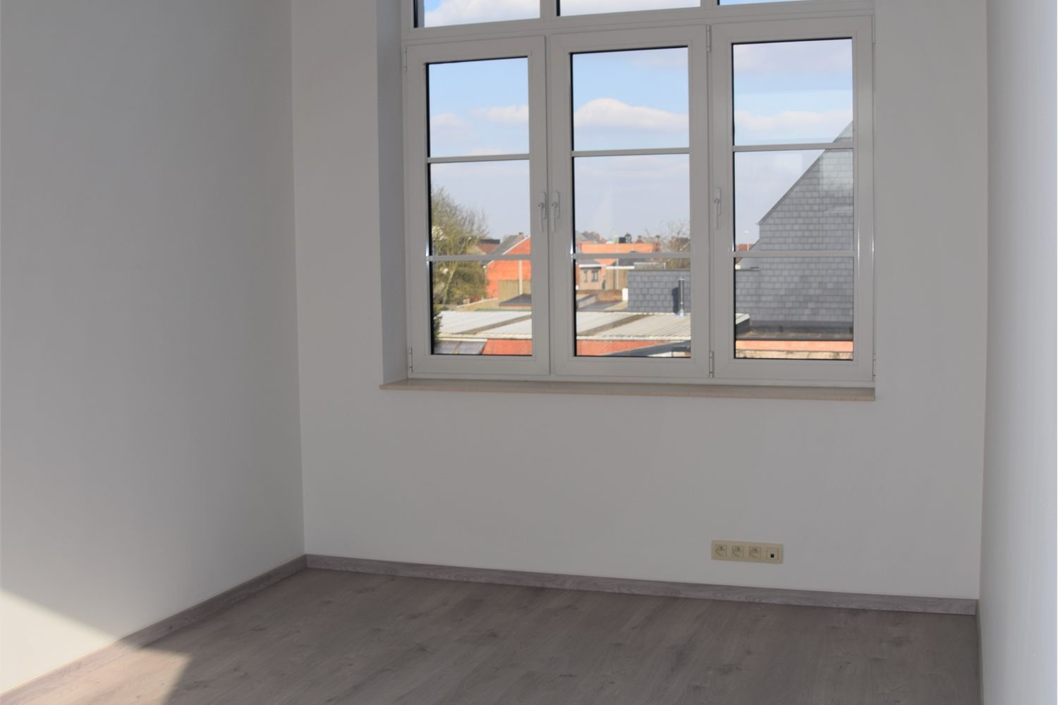 Woning met veel lichtinval! foto 9