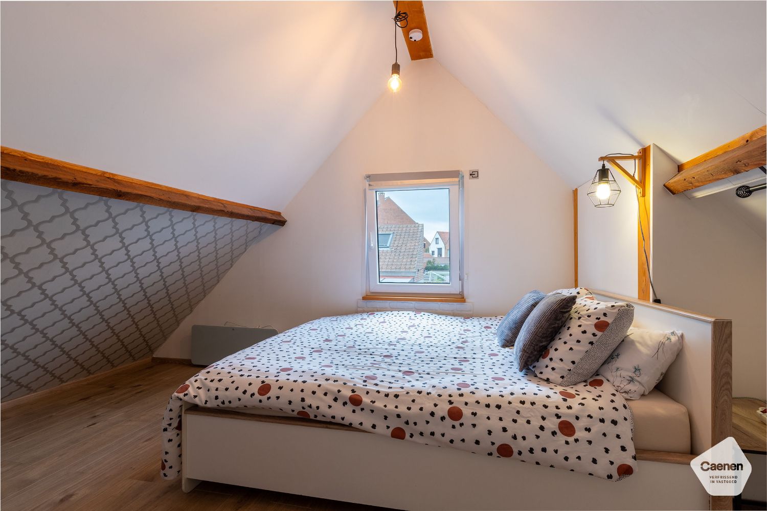 Energiezuinige en Veelzijdige half-open woning met 6 slaapkamers en GARAGE! foto 11