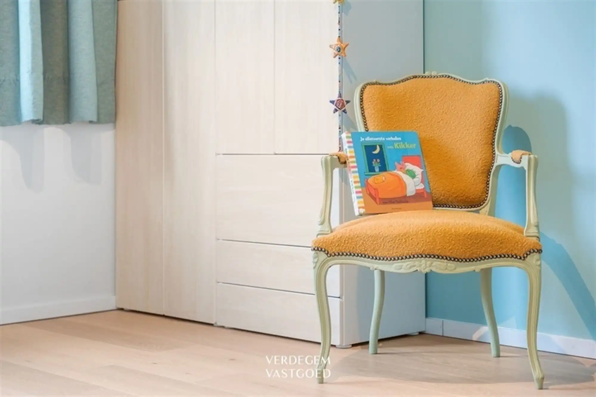 Knappe gezinswoning met 3 slaapkamers, tuin en inpandige garage op een topligging foto 13