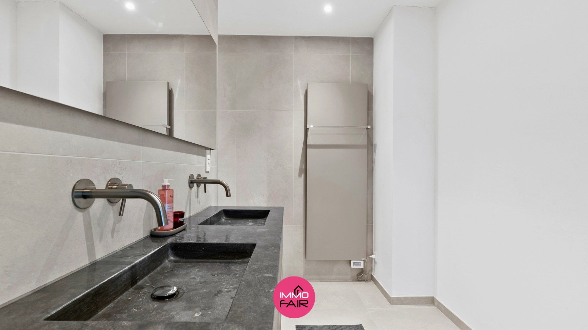 Recente, instapklare gezinswoning in rustige, landelijk omgeving foto 16