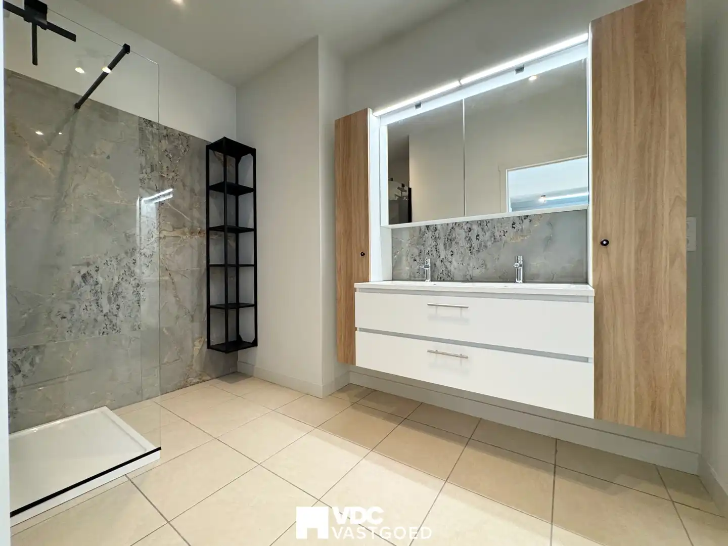 Prachtig gelijkvloers appartement in het centrum van Tongeren foto 10