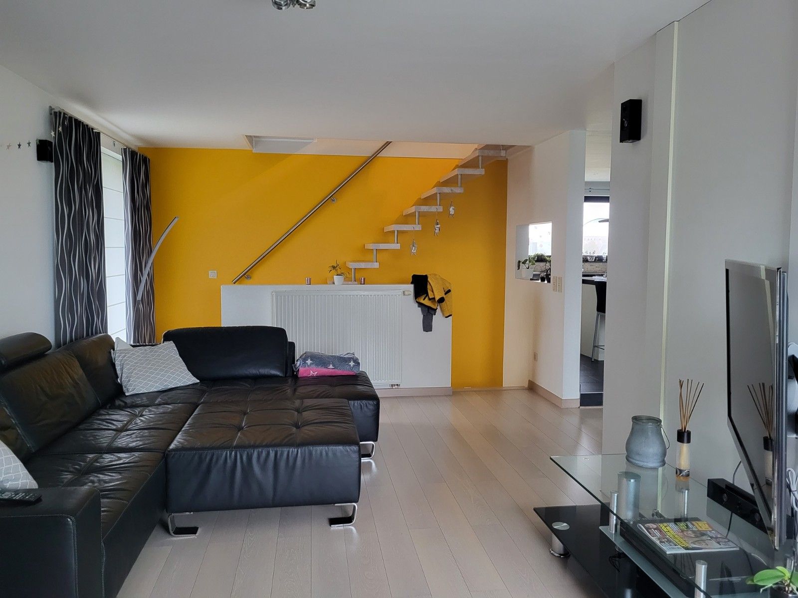 Ruime woning nabij centrum Deinze foto 12