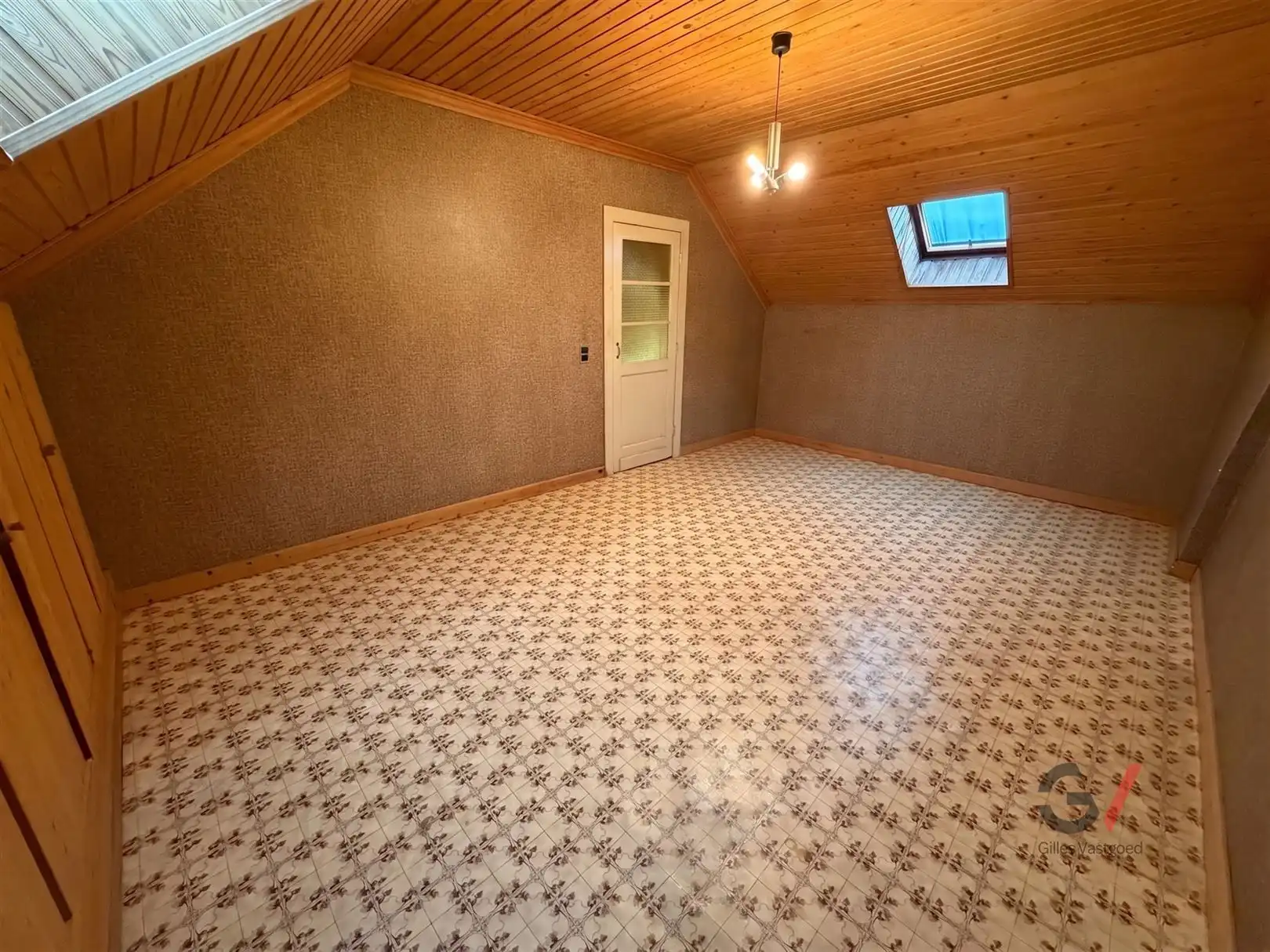 Te moderniseren woning in Boortmeerbeek foto 9