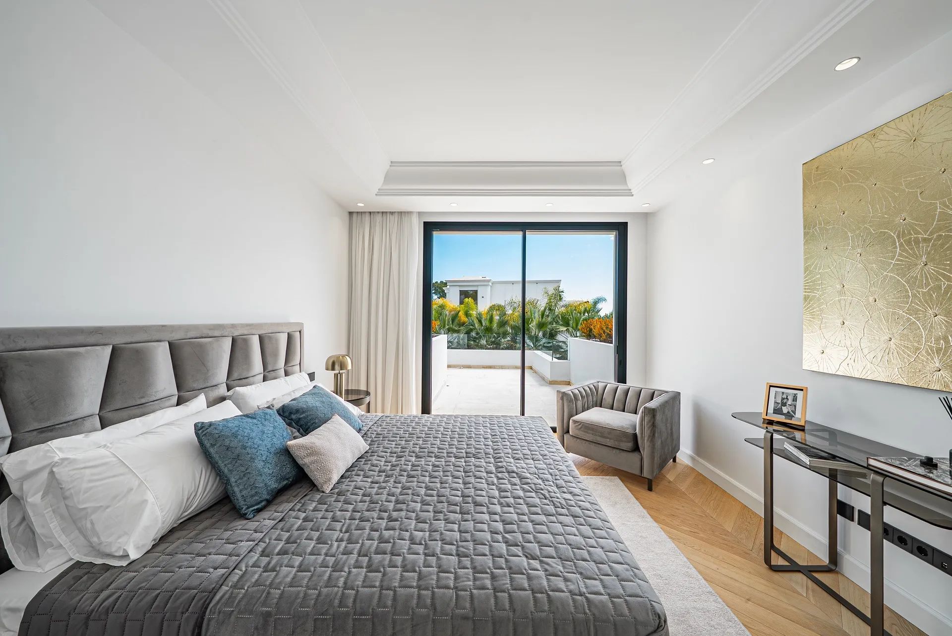 Koninklijk wonen aan de Golden Mile – exclusieve villa’s in het iconische Las Lomas del Marbella Club foto 18