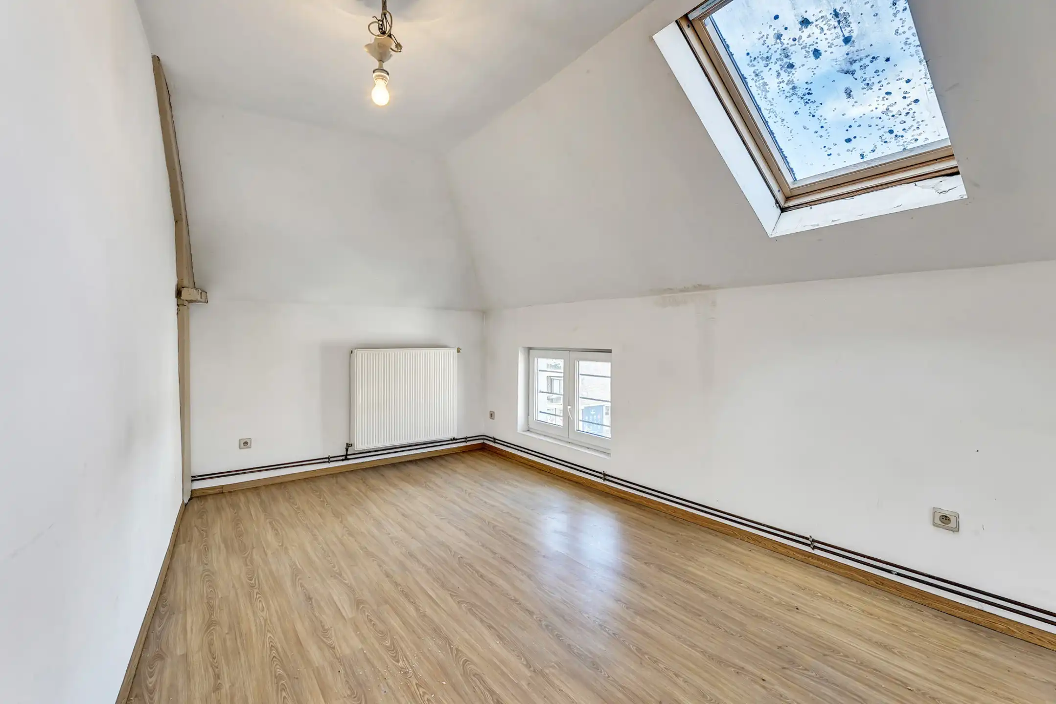 Gewaardeerd restaurant/handelspand met appartementen foto 40