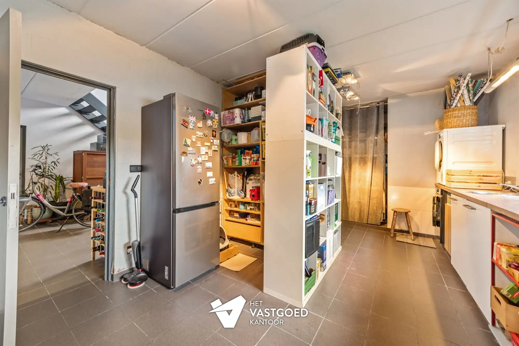 RUIME WONING MET COMMERCIELE OF MULTIFUNCTIONELE RUIMTE OP RUIM PERCEEL IN EEN GROENE OMGEVING foto 12