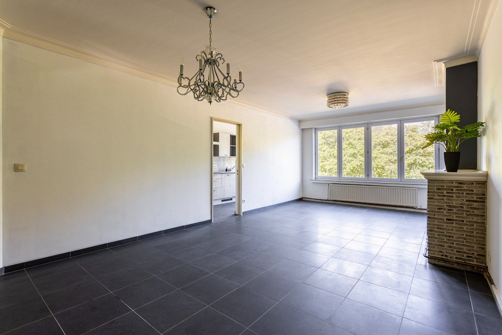 Appartement met 2 slaapkamers recht tegenover Bremweide! foto {{pictureIndex}}
