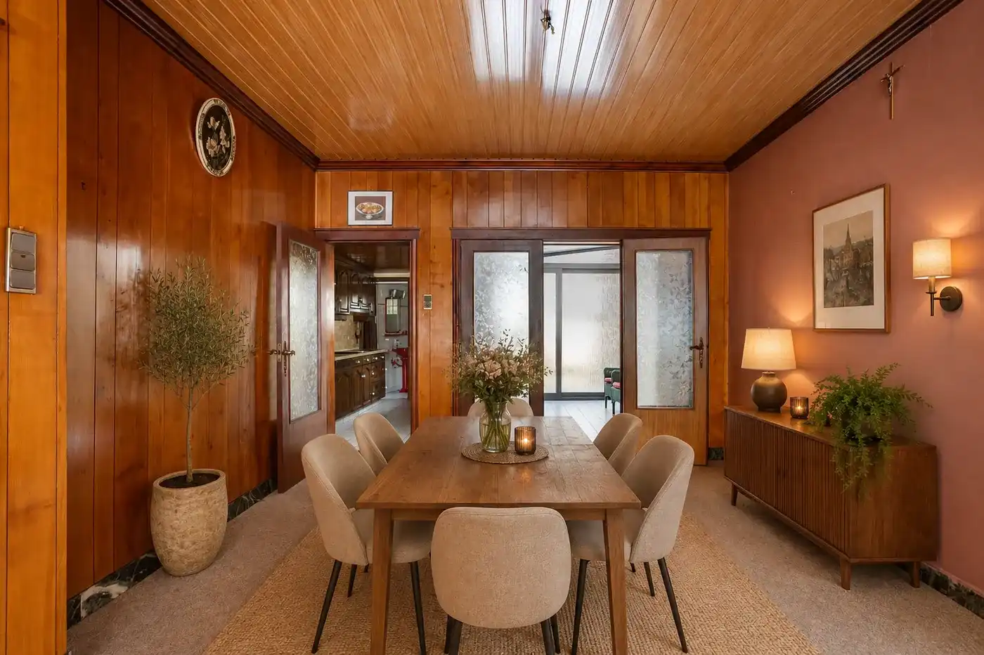 Karaktervolle woning met 4 slaapkamers centraal Kortrijk foto 8